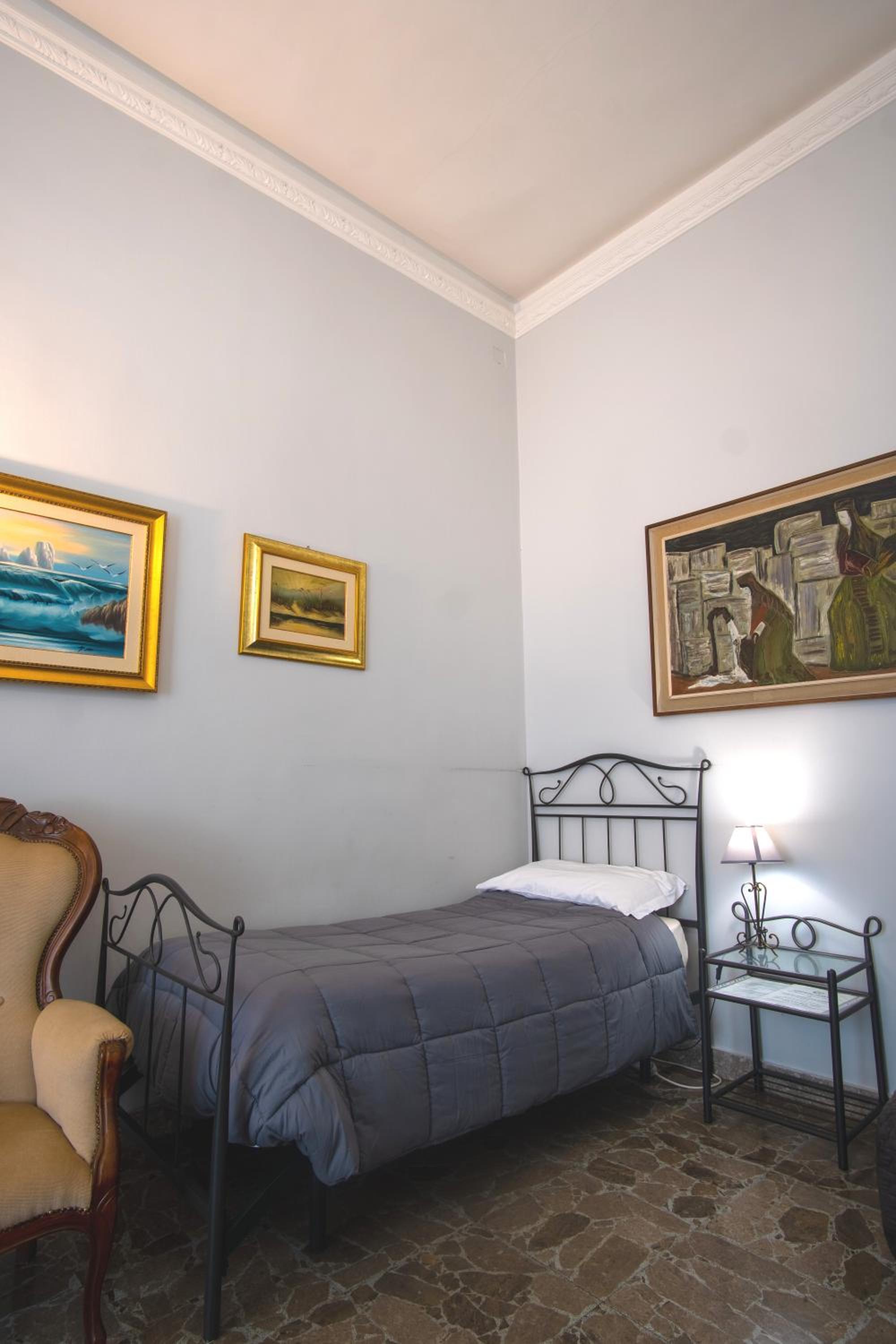 Aci B&B en Acireale — hotel room
