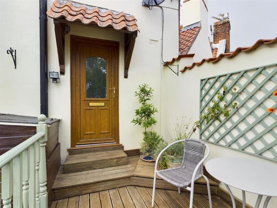 Two Bed First Floor Apartment in Village location view 5