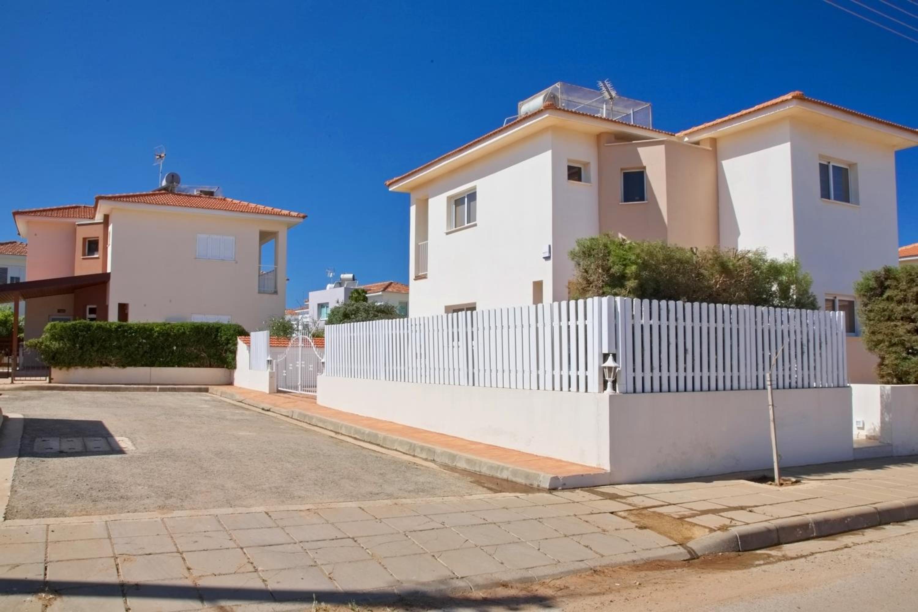 Velomar Villa