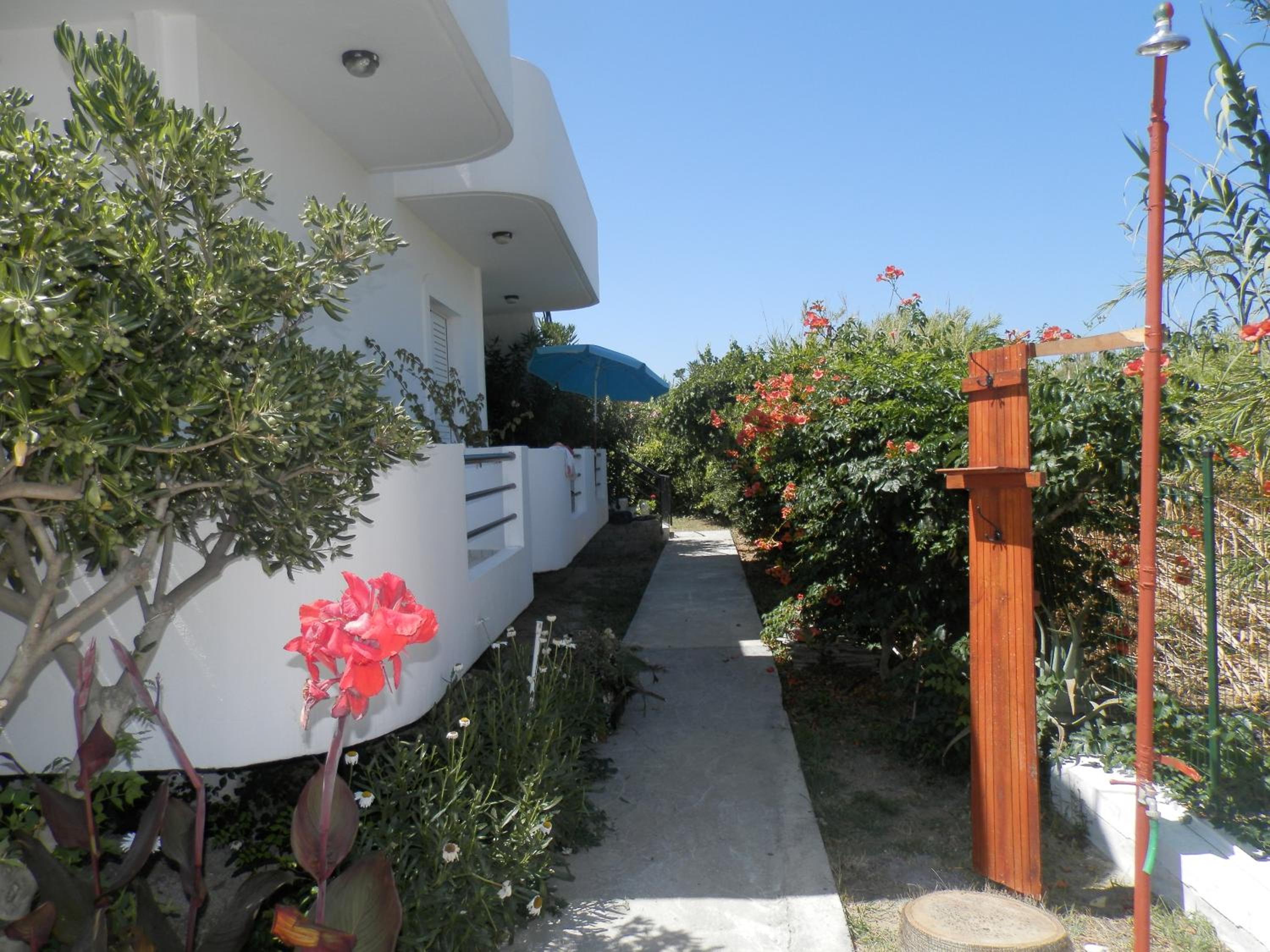 Silvi Mari Apartments
