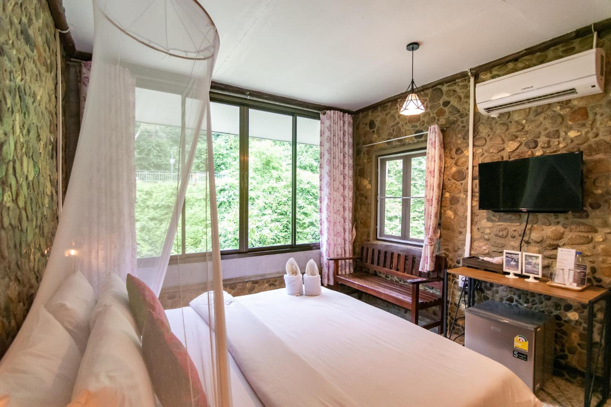THANSILA Resort