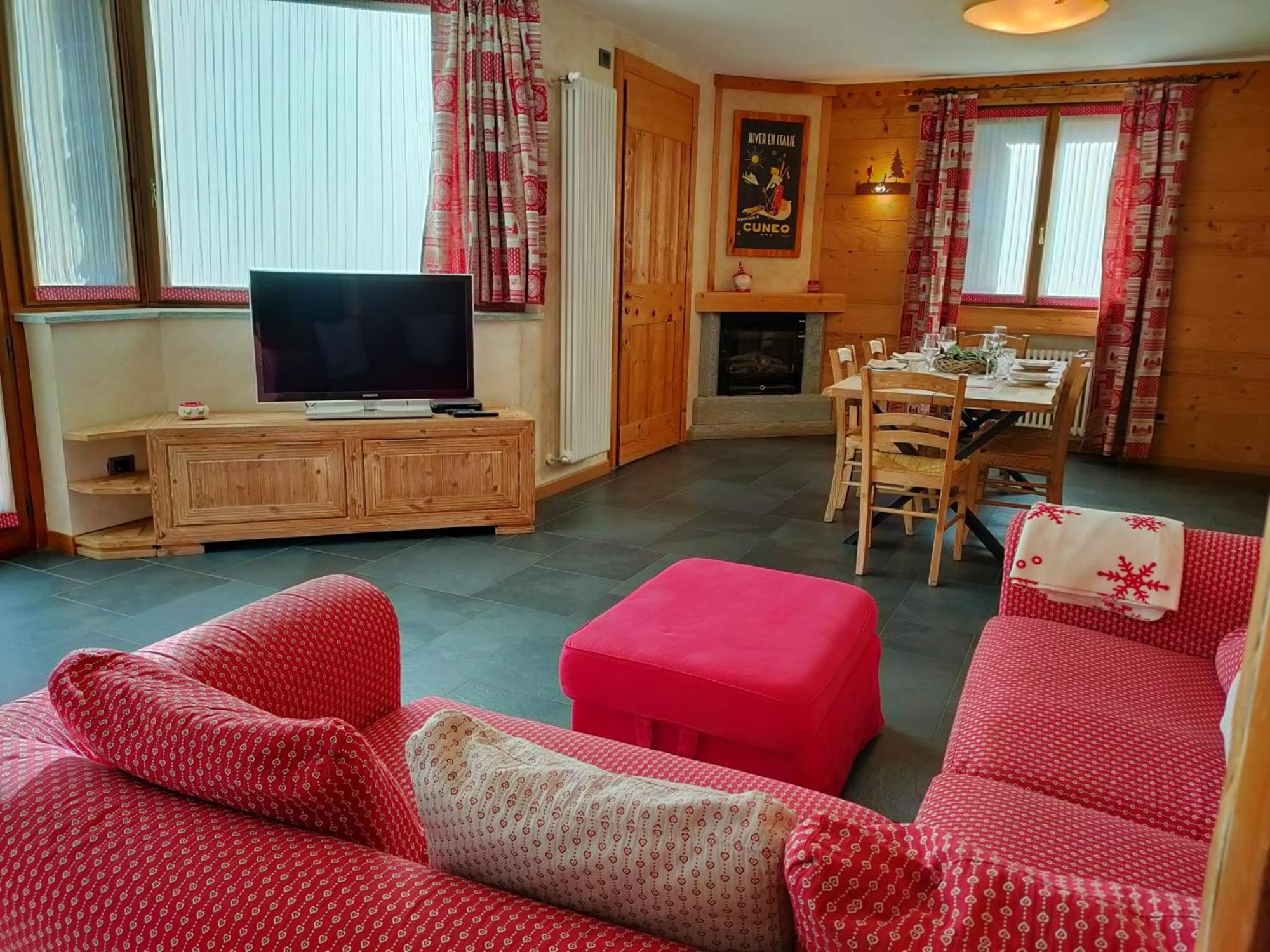 Chalets Mignon view 5