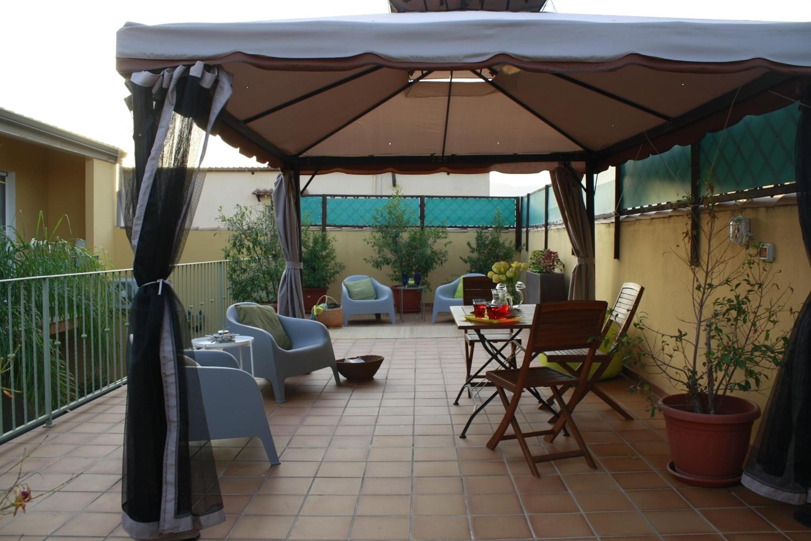 Luigi Apartments&Rooms