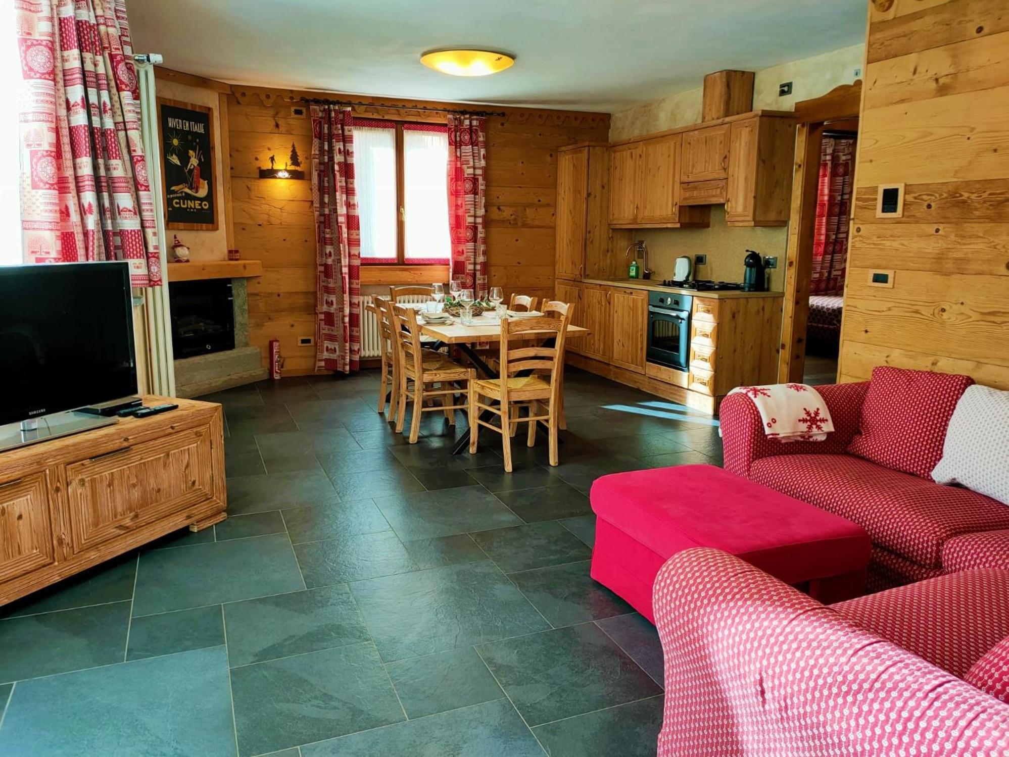 Chalets Mignon view 2