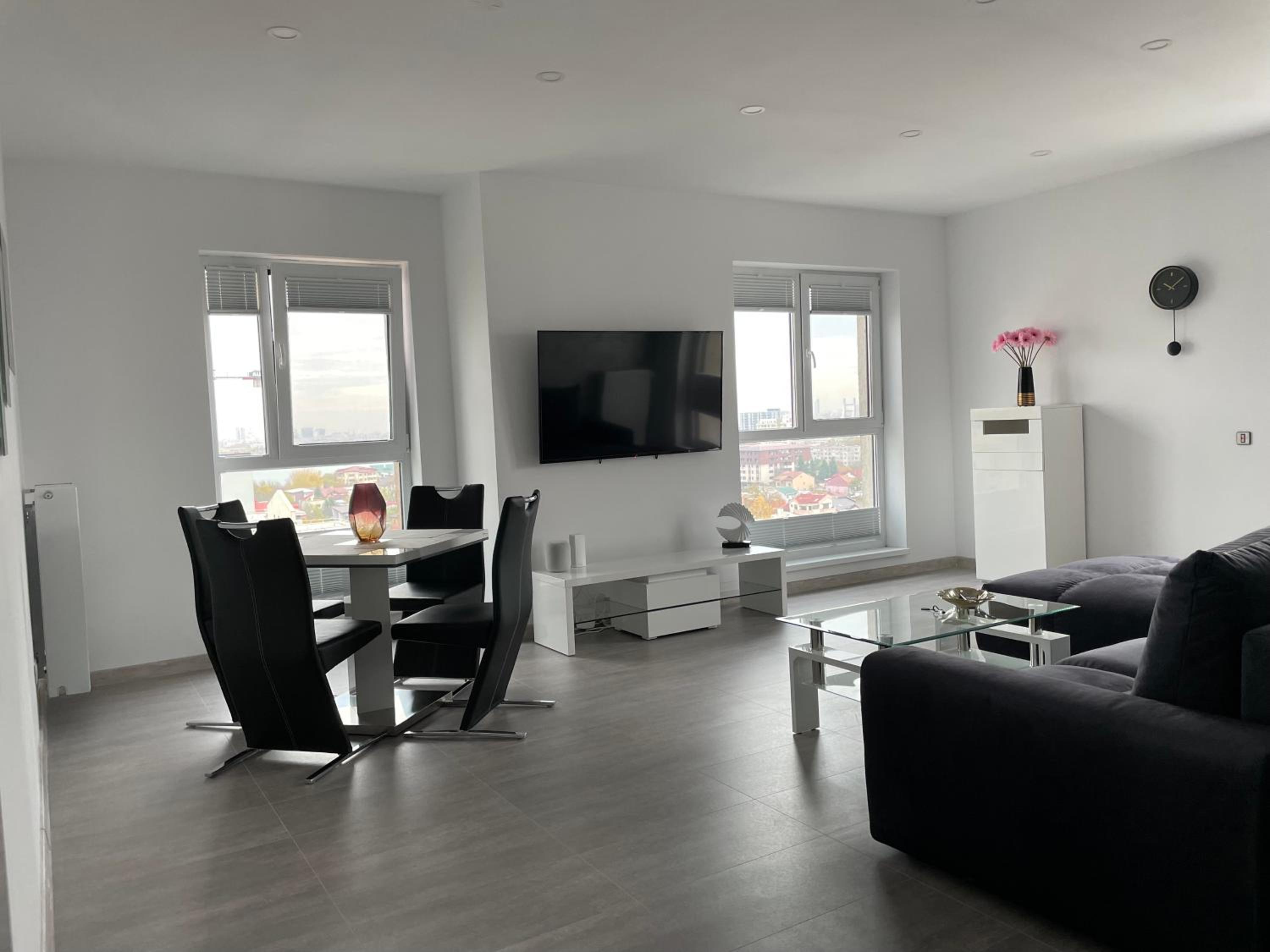 4 Room Penthouse Terrace W18+W19 view 4