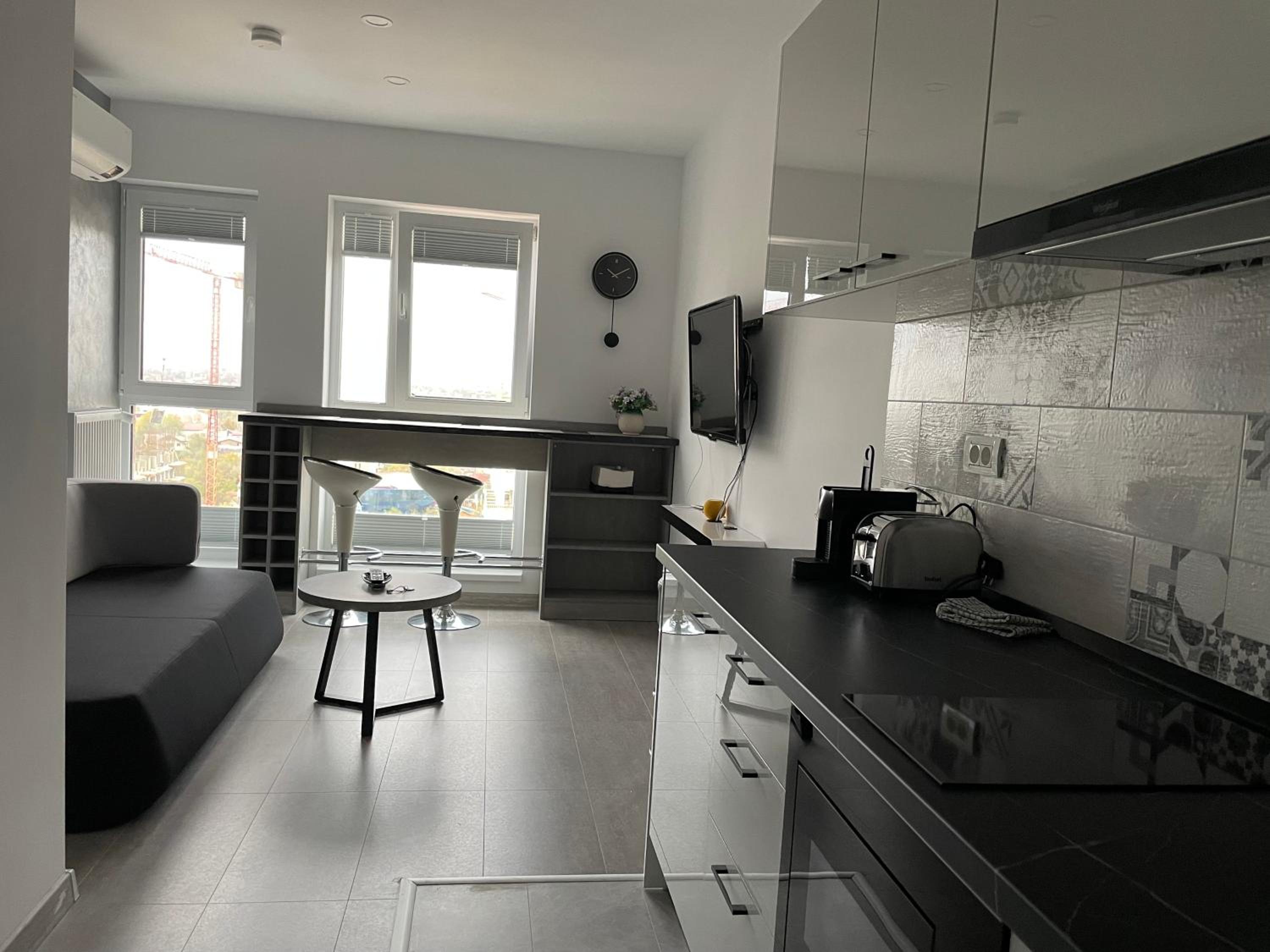 4 Room Penthouse Terrace W18+W19 view 3