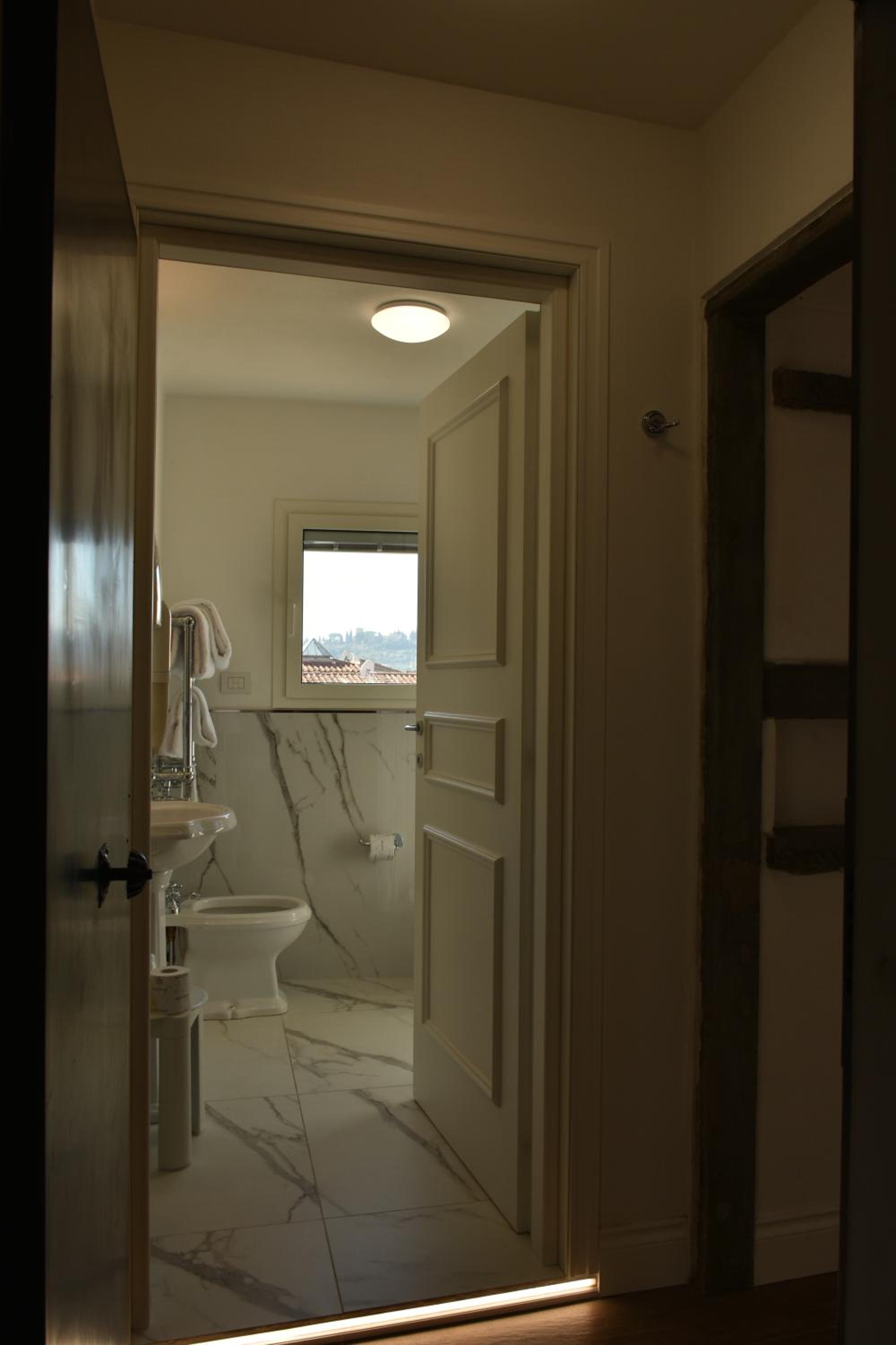 HR BEDROOMS IN FLORENCE