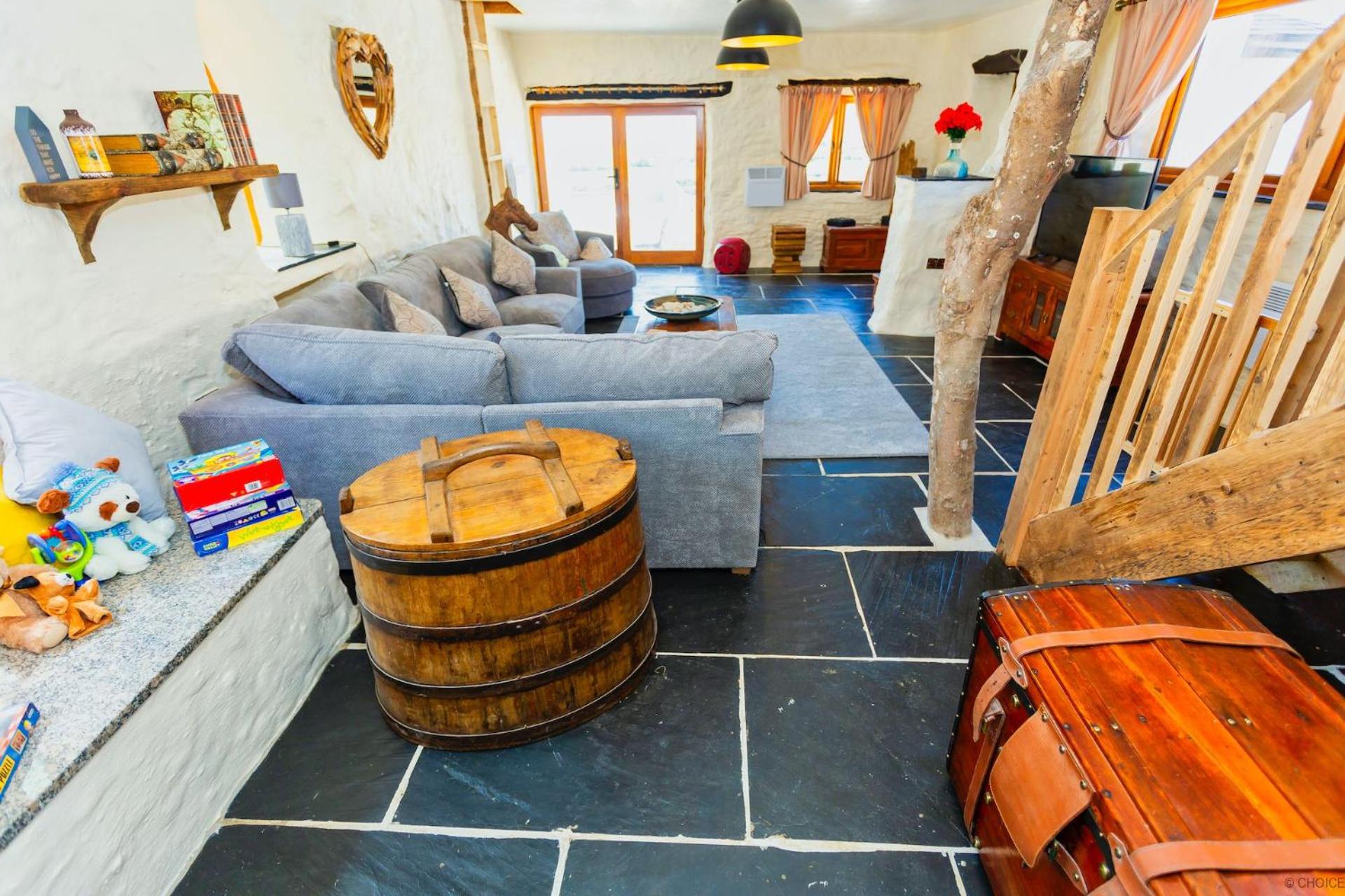 SAUNTON SUNSHINE COTTAGE 3 Bedrooms