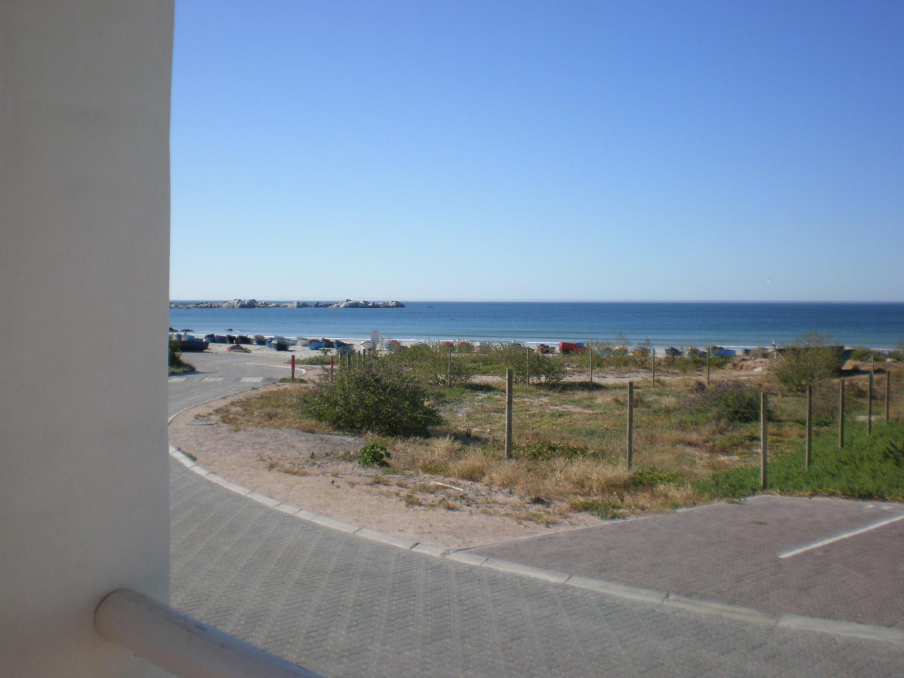 Albatros Holiday Home view 2