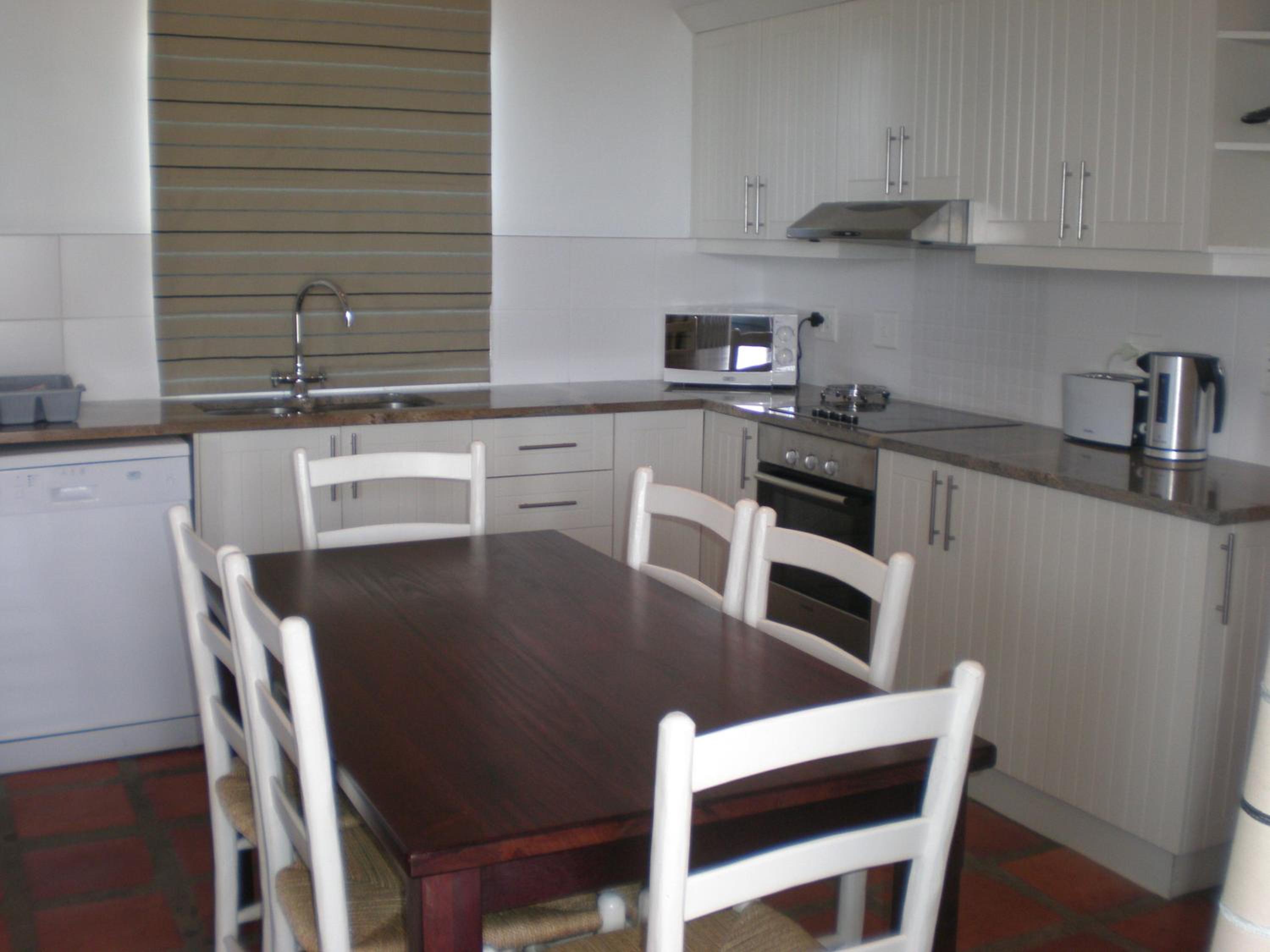 Albatros Holiday Home view 5