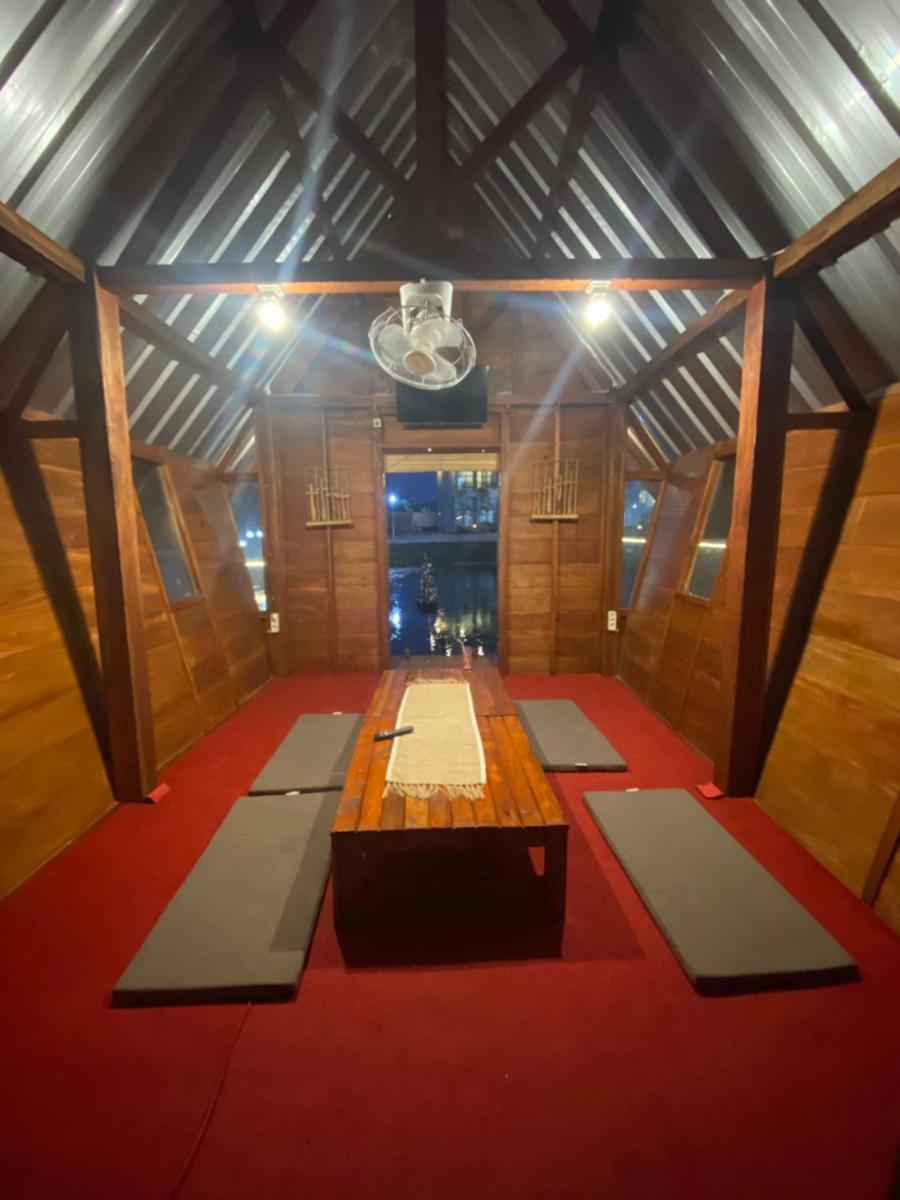 Hotel Resort & Resto Talaga Sundayana