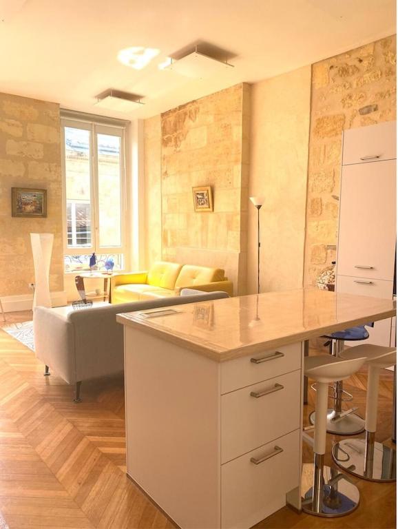 Fantastic 3-Room apartment heart of les Chartrons - Bordeaux