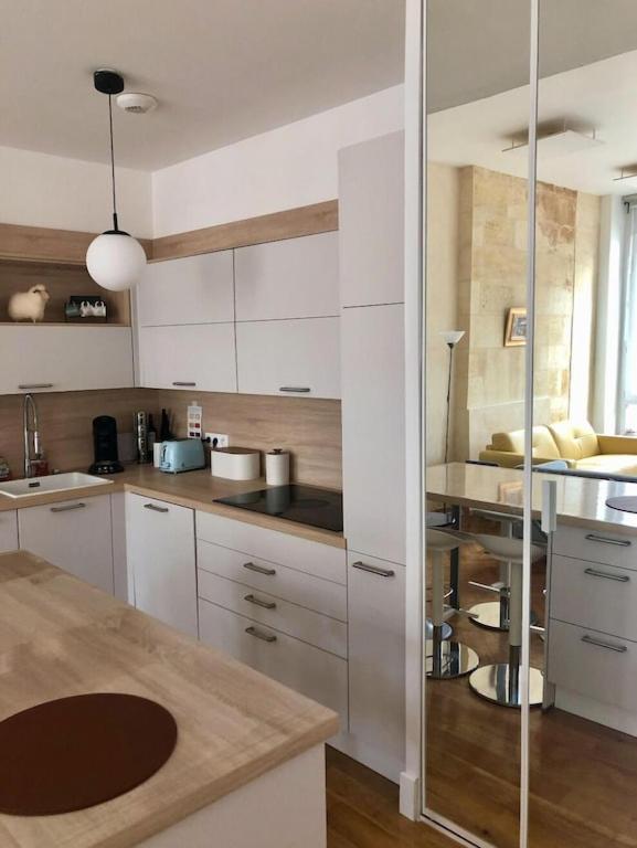 Fantastic 3-Room apartment heart of les Chartrons - Bordeaux