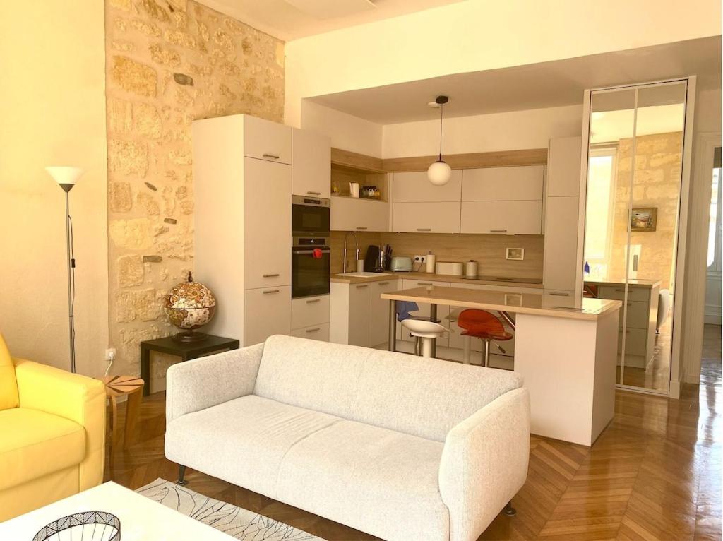 Fantastic 3-Room apartment heart of les Chartrons - Bordeaux