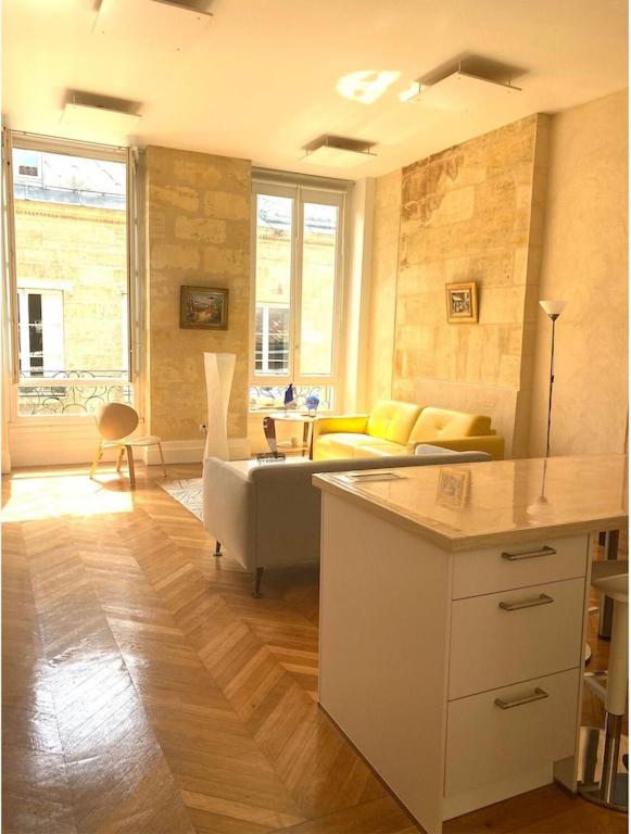 Fantastic 3-Room apartment heart of les Chartrons - Bordeaux