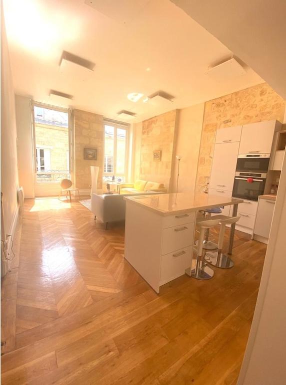 Fantastic 3-Room apartment heart of les Chartrons - Bordeaux
