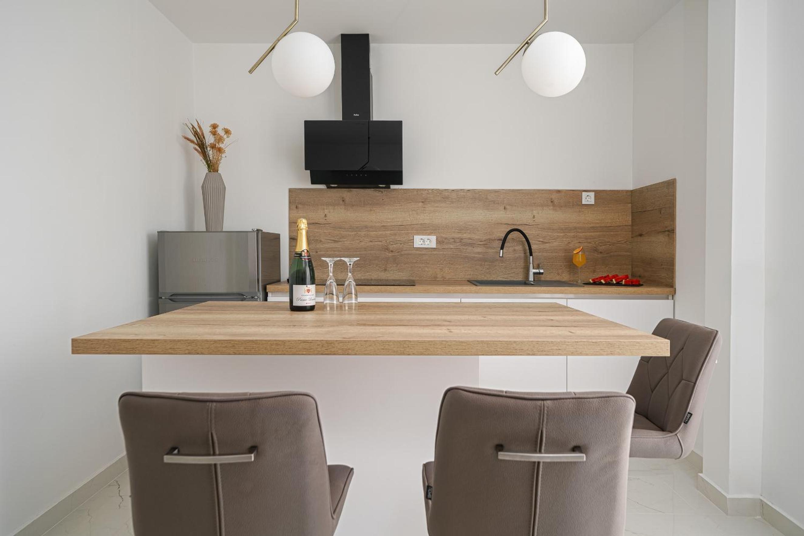SIDRO Apartments