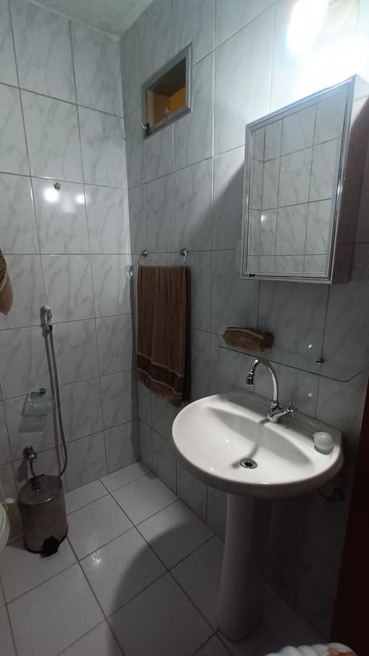 Apartamento Aconchegante Familiar - 3 Quartos - Guarapari - Centro