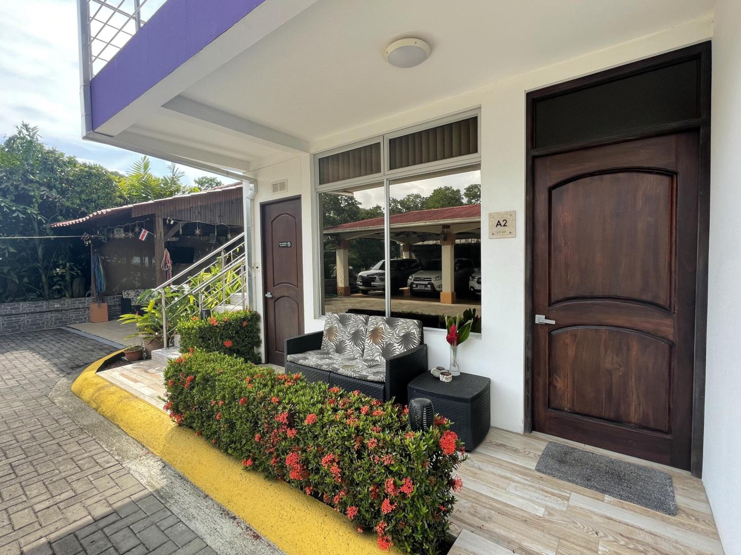LOFTSCACAO APARTMENTS, Villas Cacao, near to Playa Bonita Limón