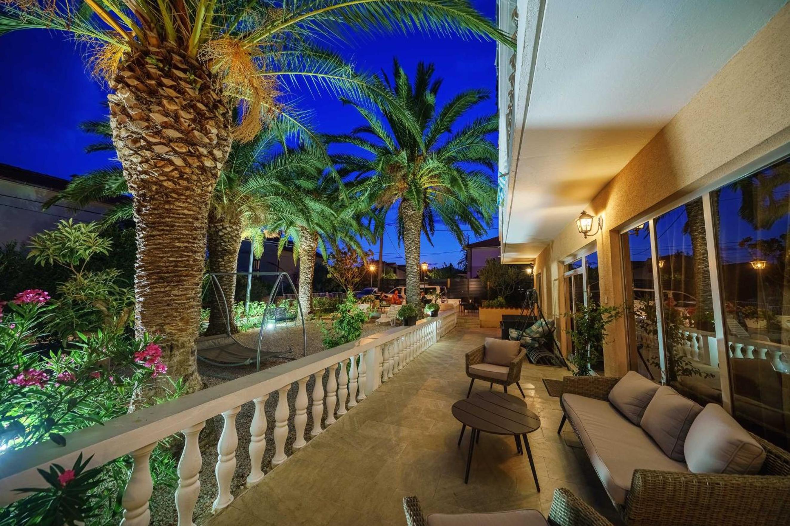 SIDRO Apartments