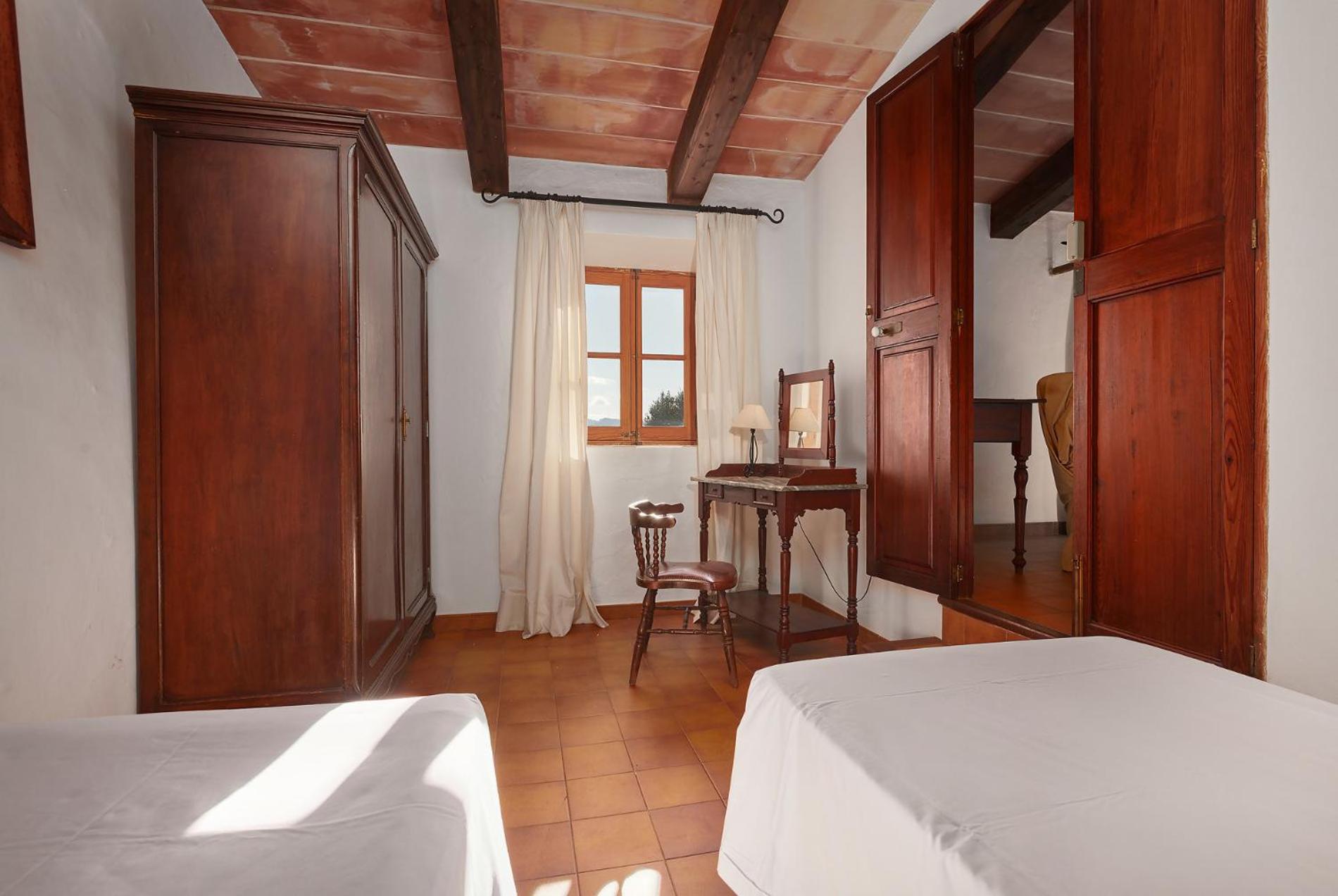 Finca Son Oliver by Mallorca House Rent