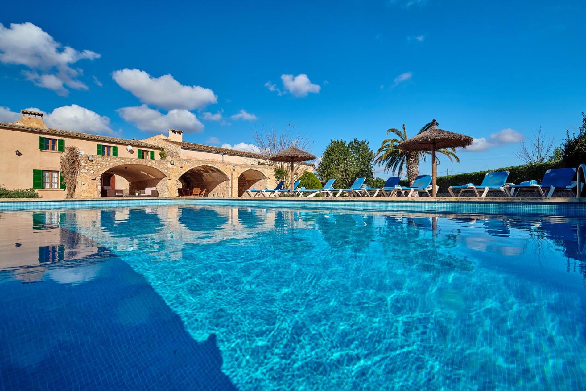 Finca Son Oliver by Mallorca House Rent