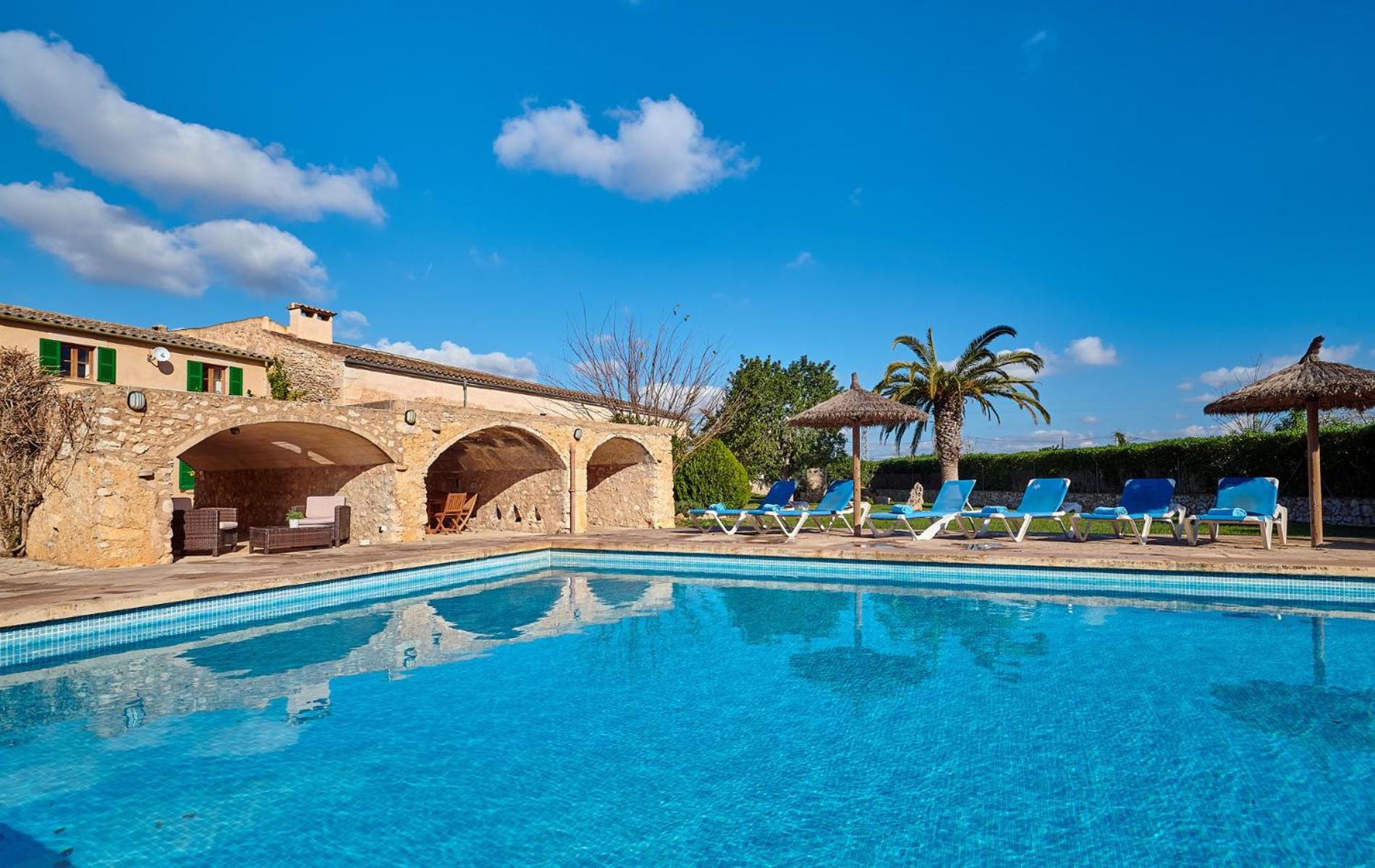Finca Son Oliver by Mallorca House Rent