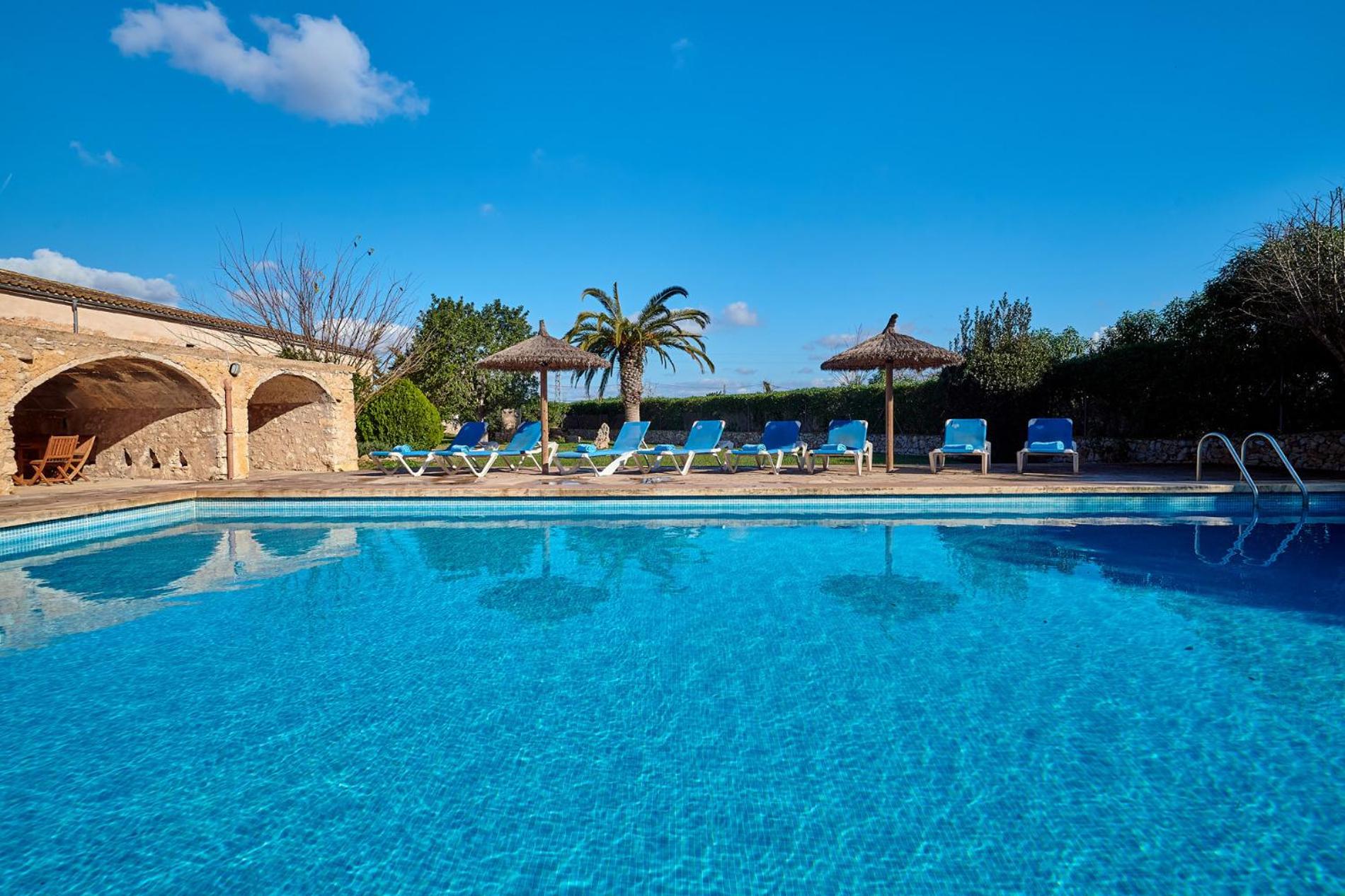 Finca Son Oliver by Mallorca House Rent