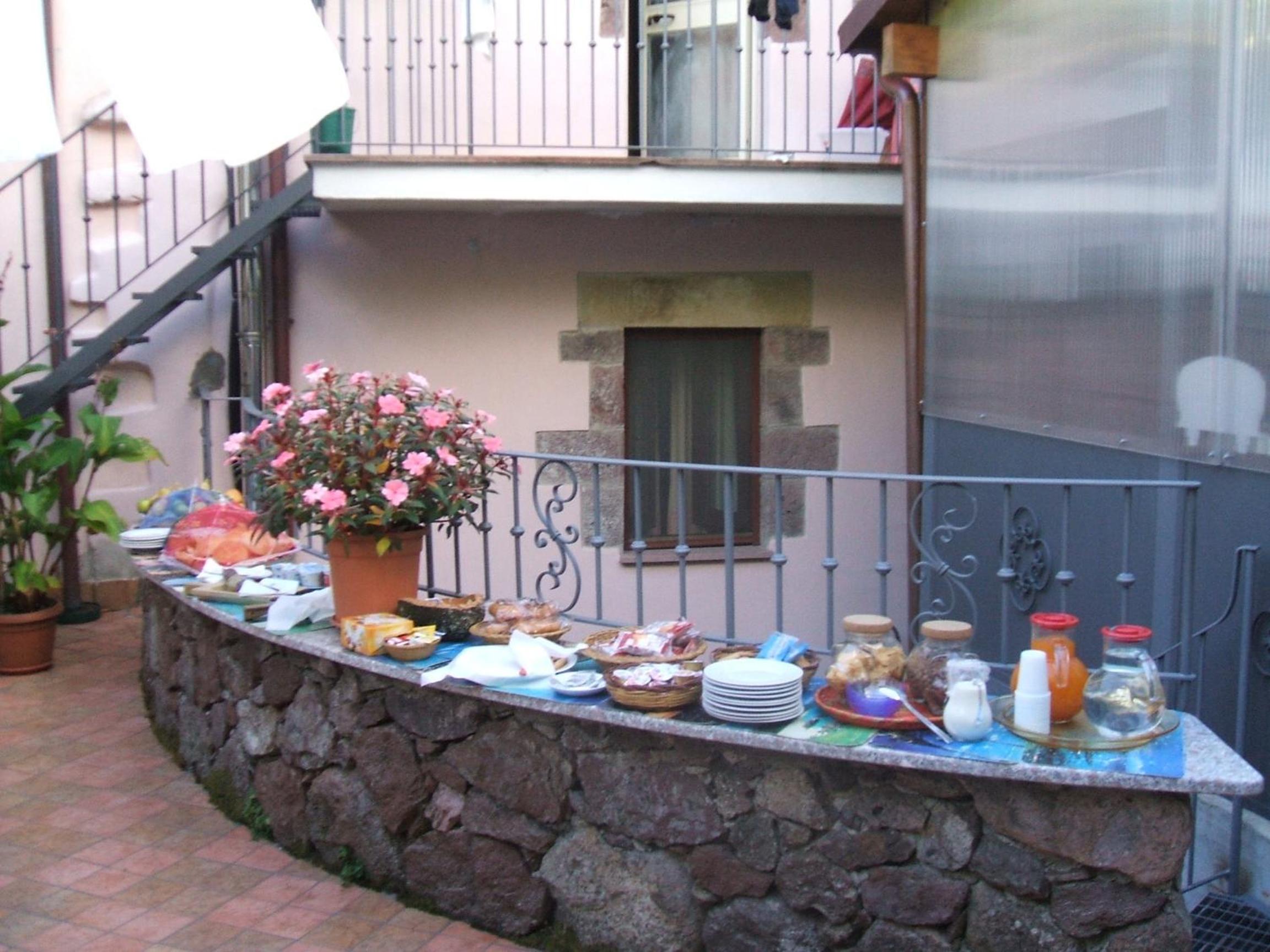 Su Ghindalu Guesthouse