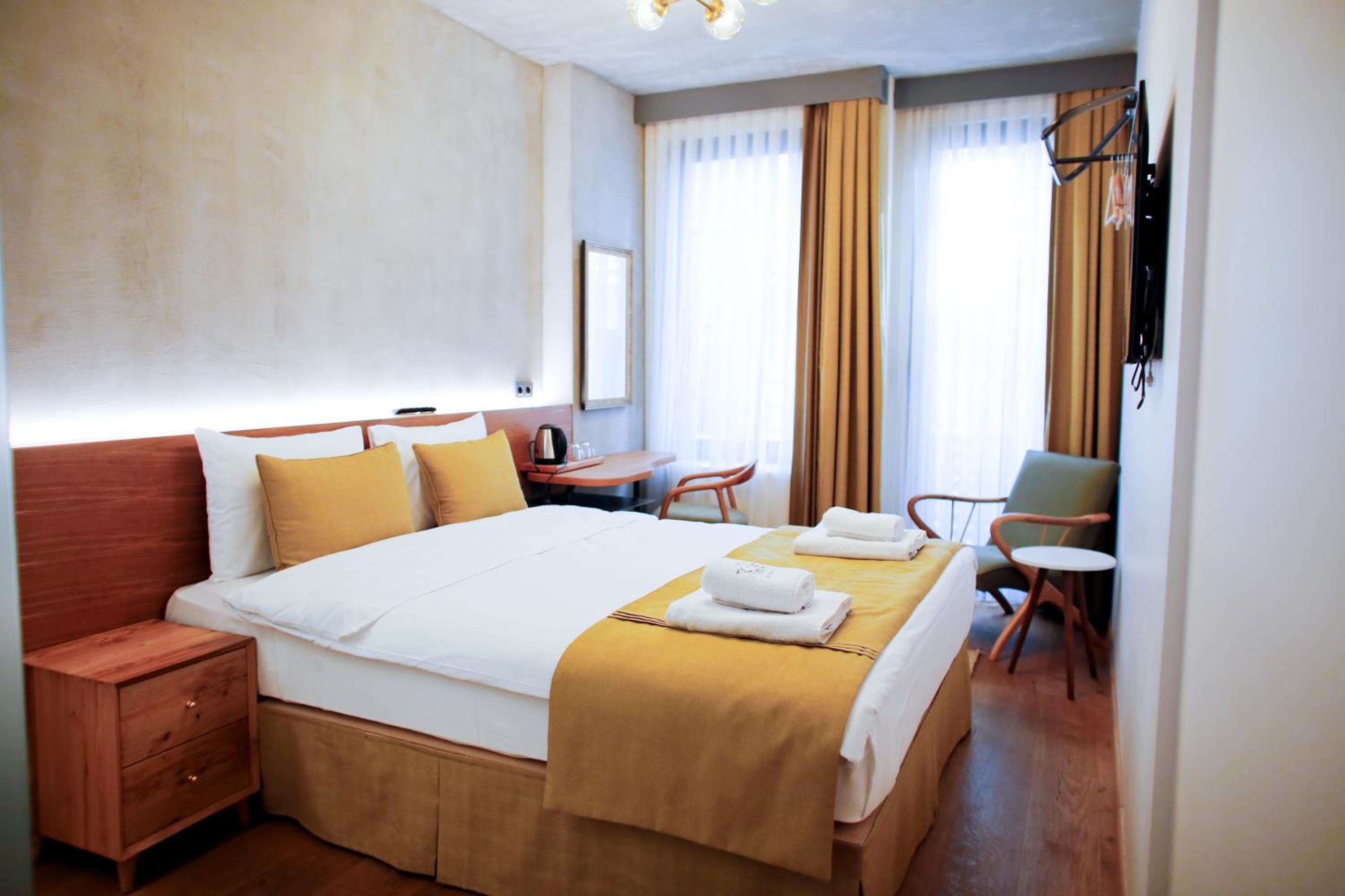 Aleksandr Pera Otel - Image 6