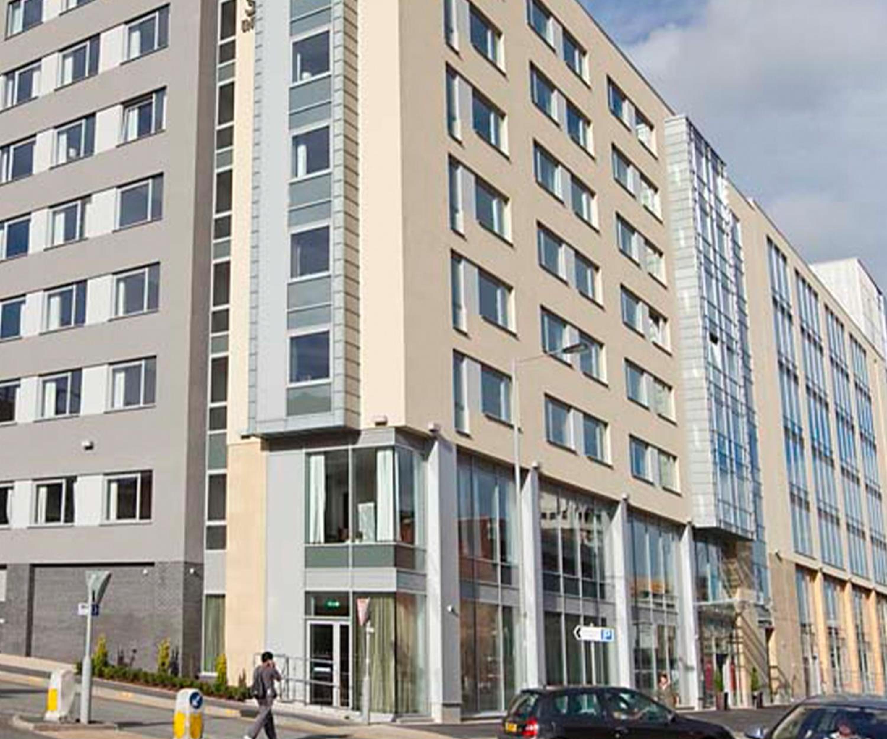 Hotel Leonardo Hotel Bradford - Image 1