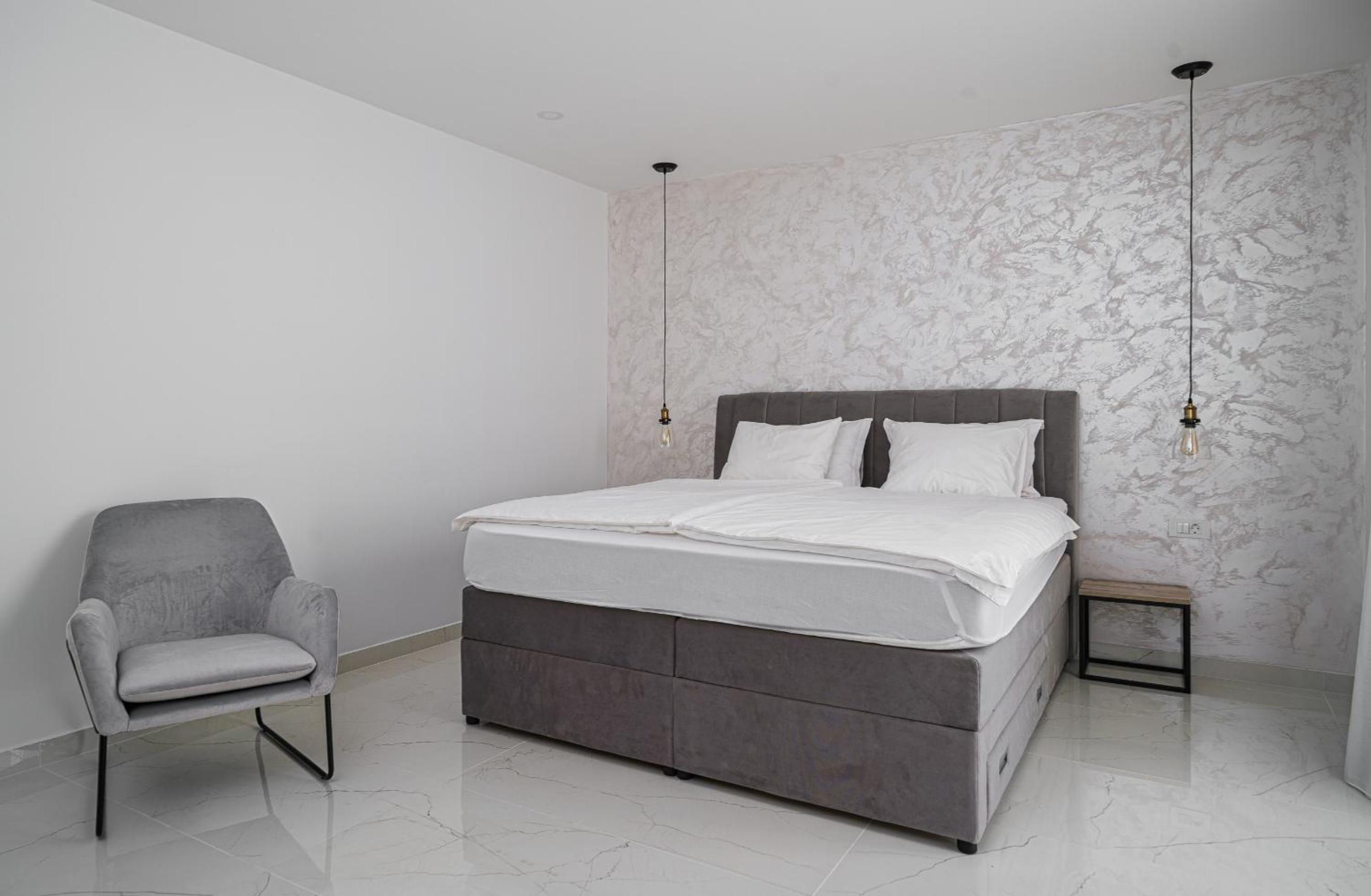 SIDRO Apartments