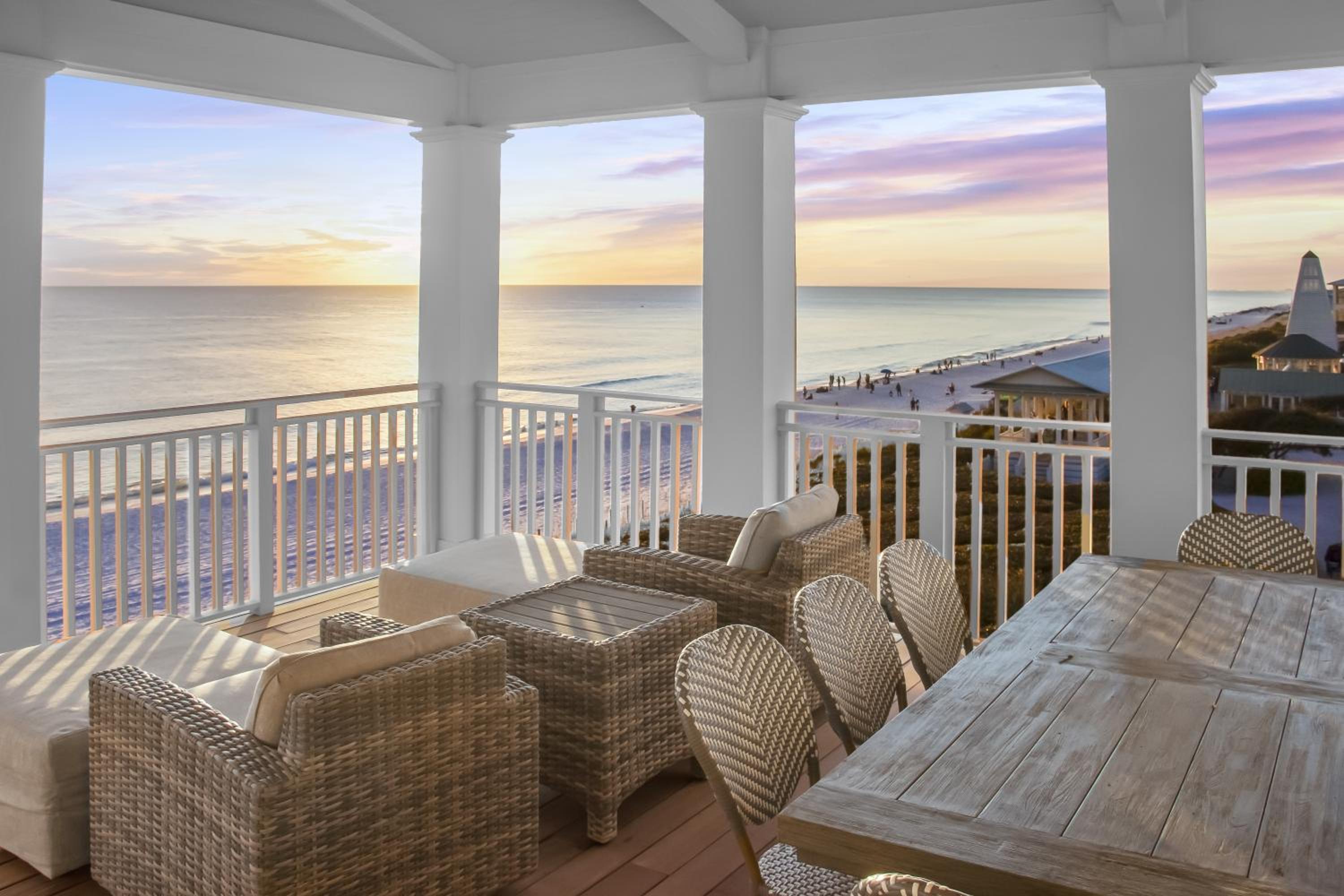 Buckeye on the Beach - GULF FRONT - Seaside, FL - Right next to Town Center, Sleeps 10! home view 2