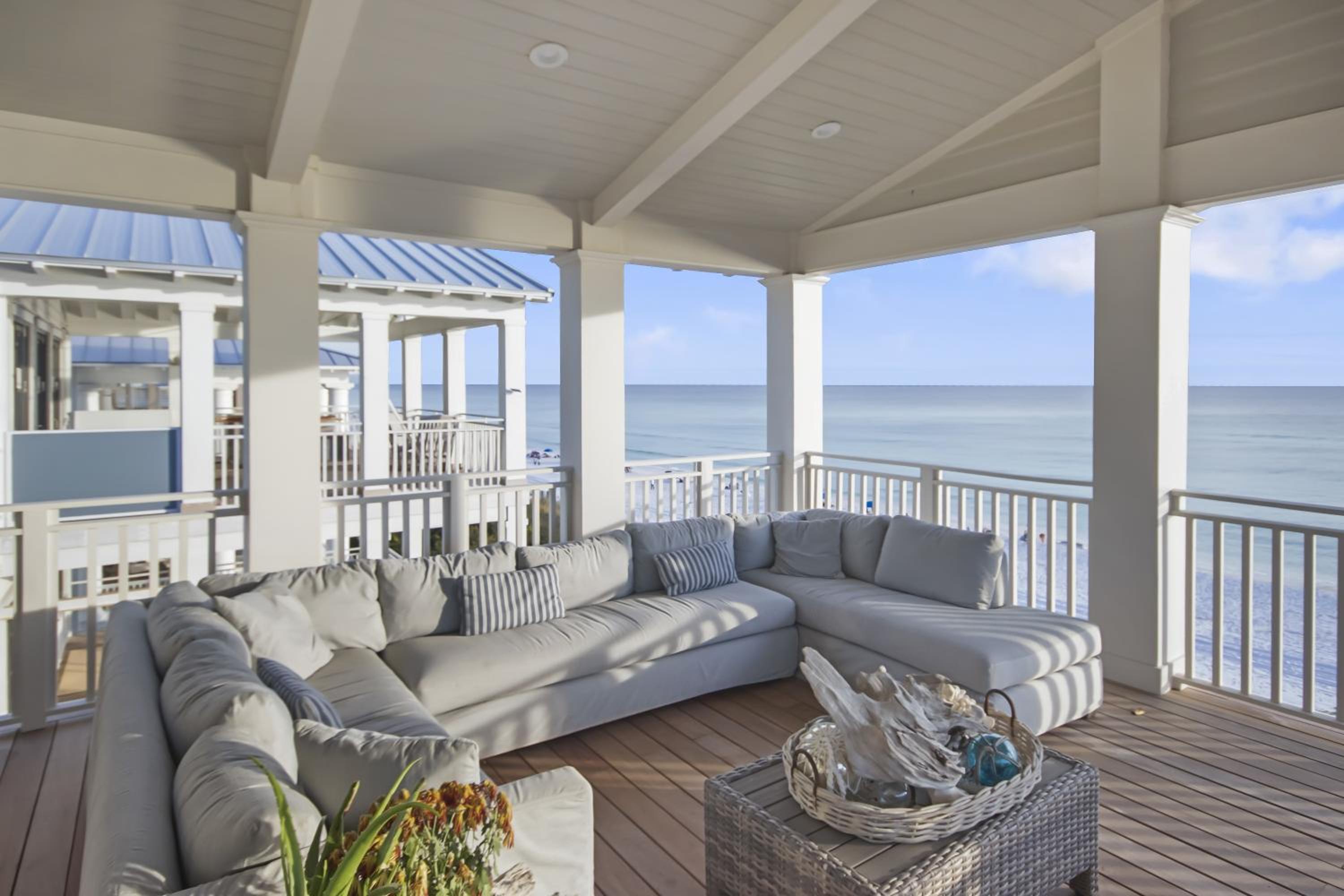Buckeye on the Beach - GULF FRONT - Seaside, FL - Right next to Town Center, Sleeps 10! home view 3