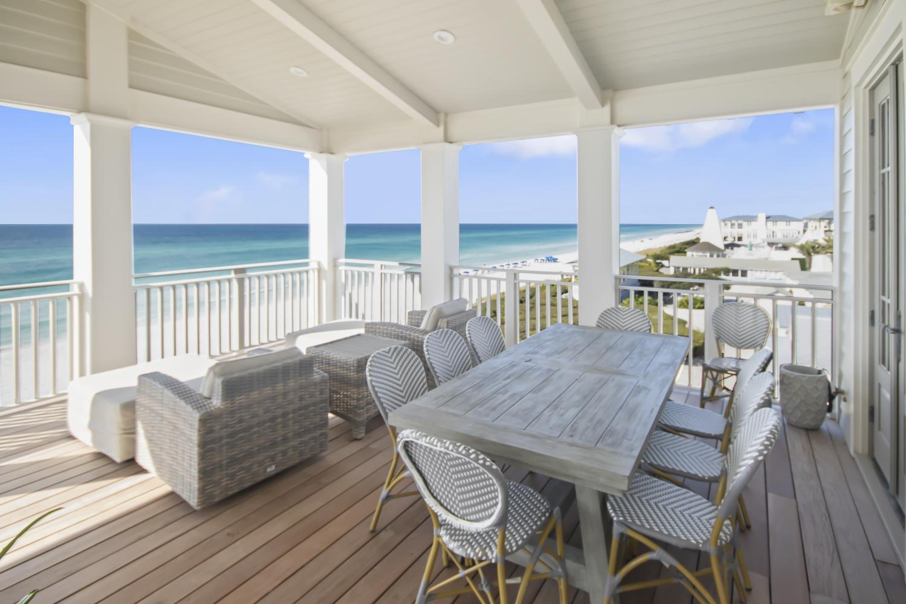 Buckeye on the Beach - GULF FRONT - Seaside, FL - Right next to Town Center, Sleeps 10! home view 4