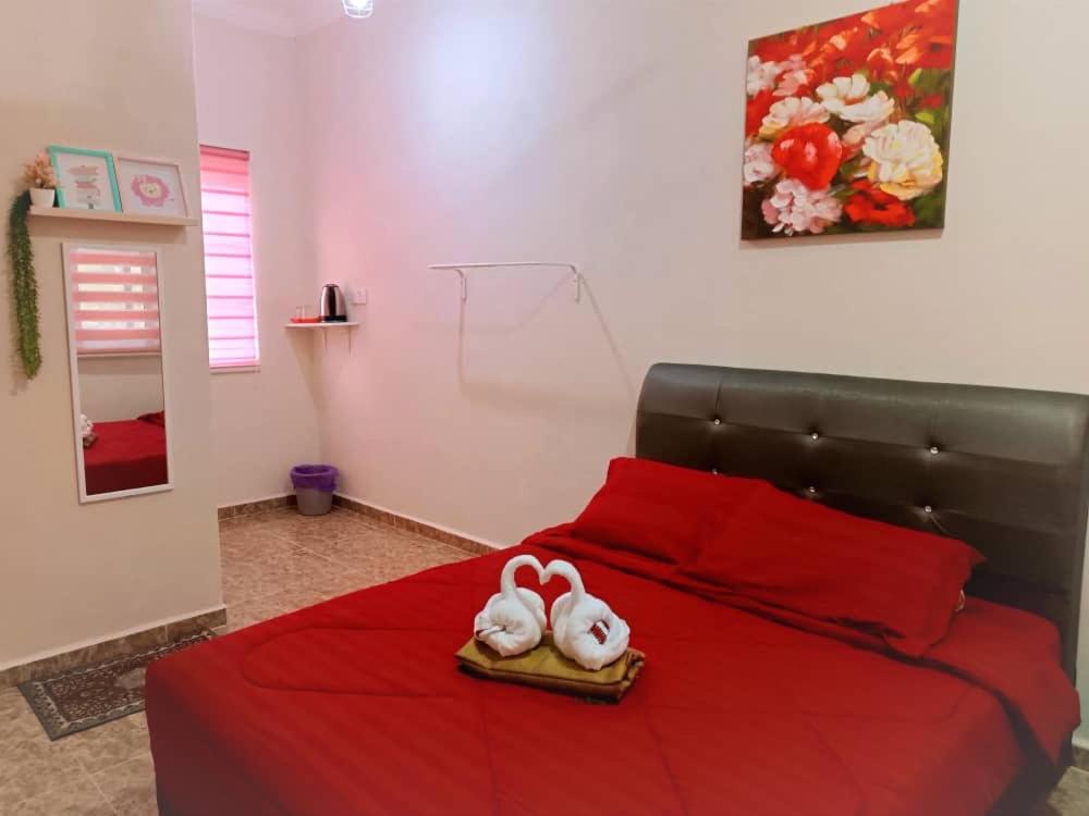 BASAR HOUSE SUITES RHU 10/ PENARIK photo 5
