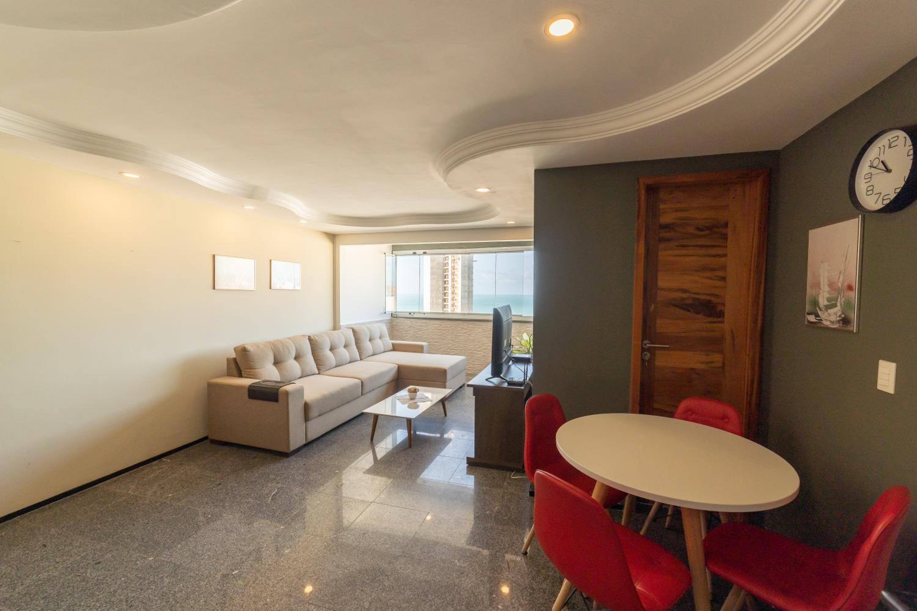 Modern apartment with Ocean View - 500m from Beach