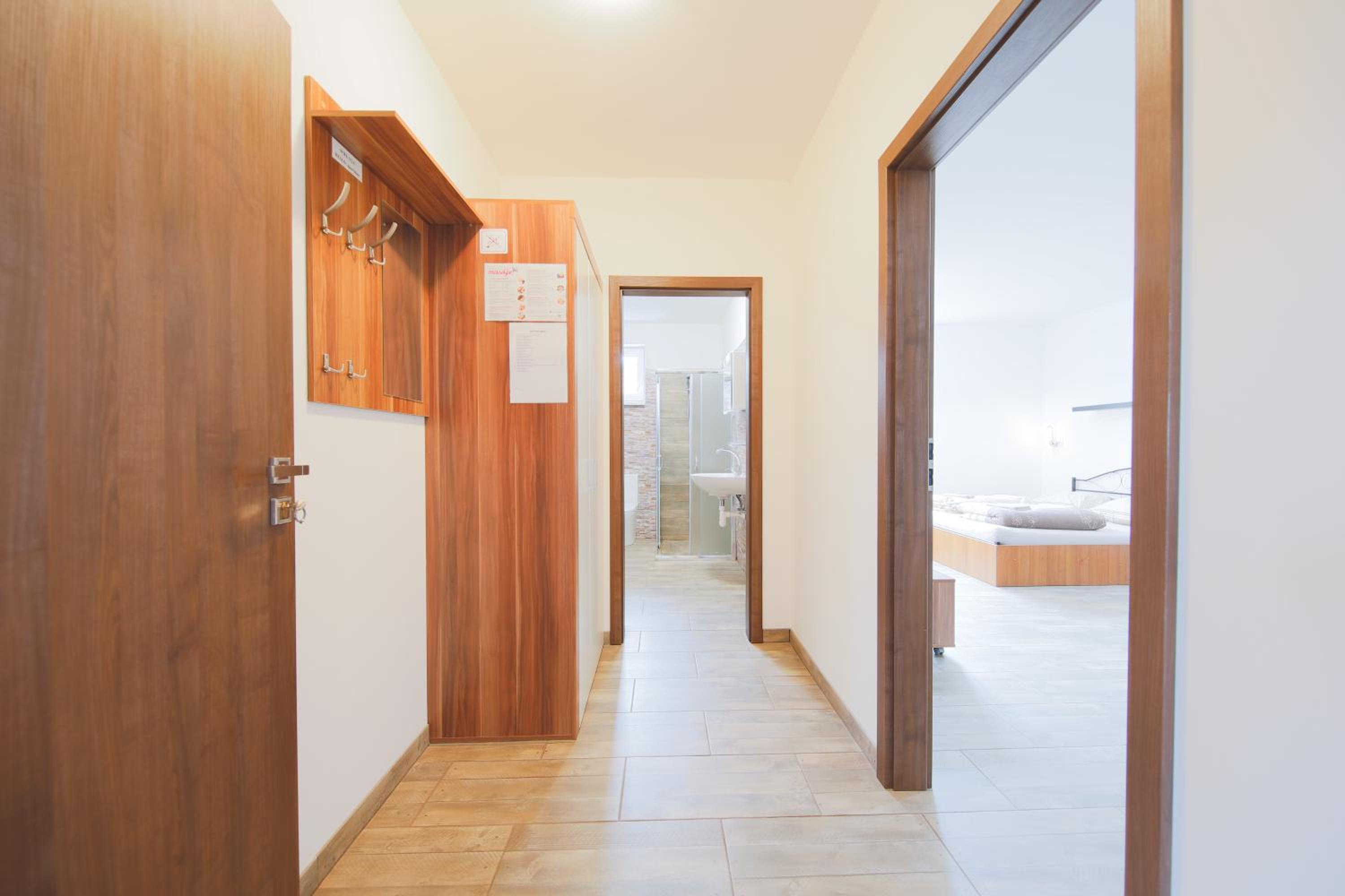 Apartmány DoLosin