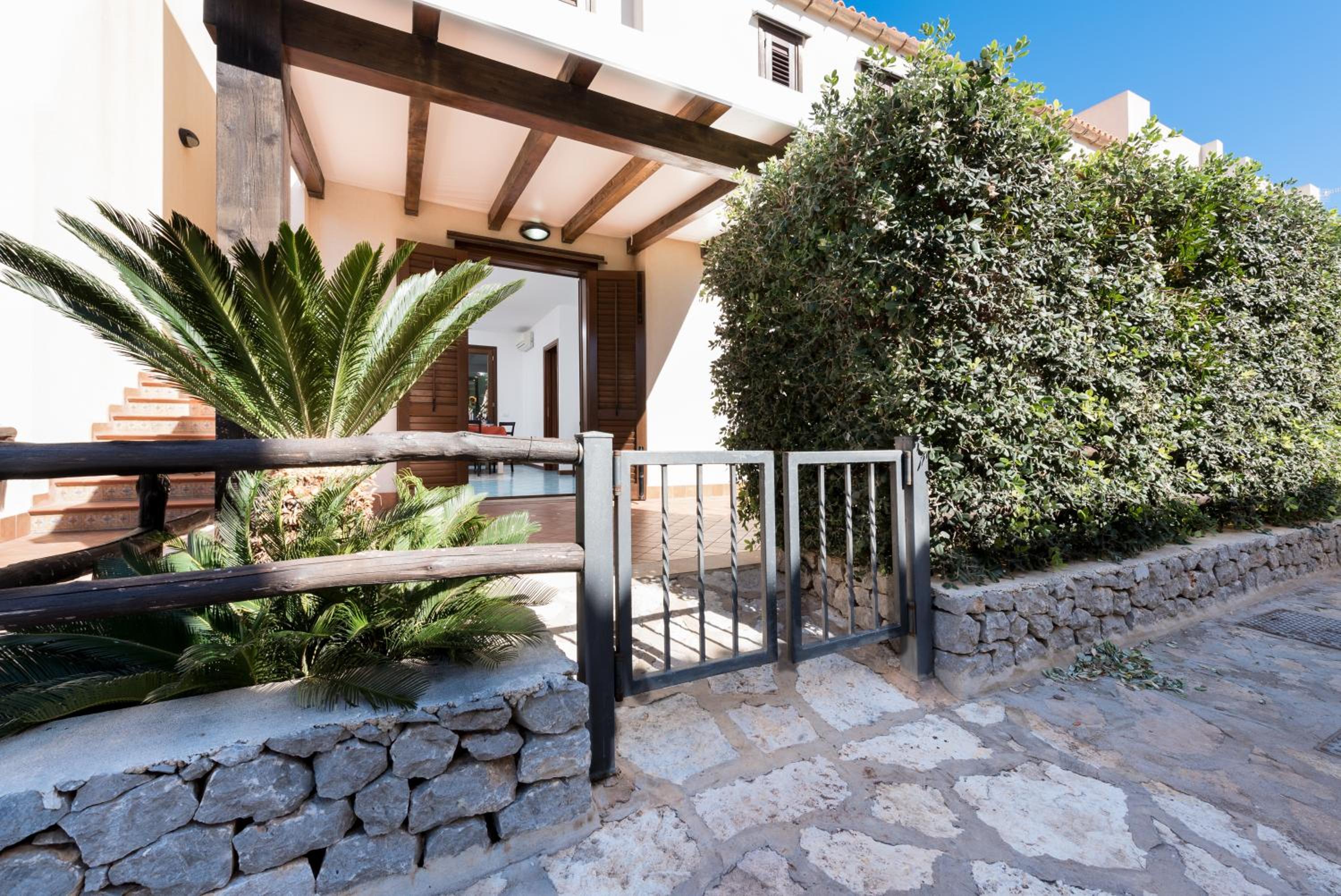 Casa Vacanza Azzurra 4 view 2