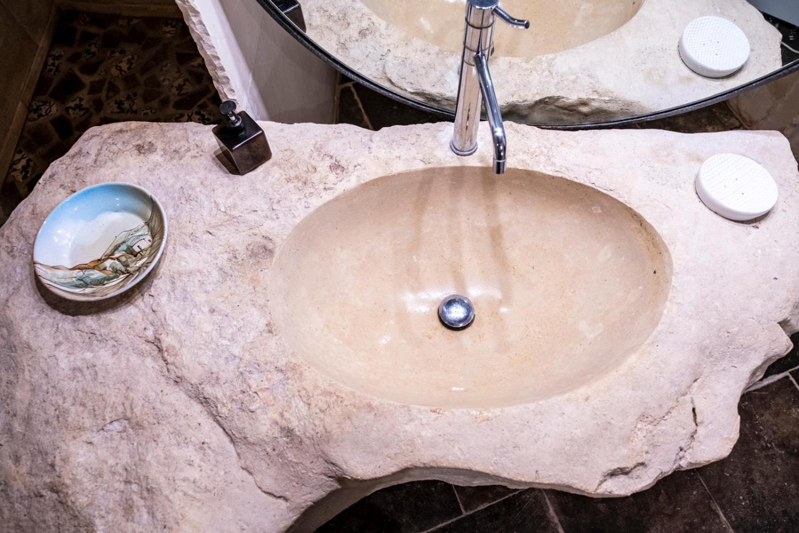 Modica Luxury Palace