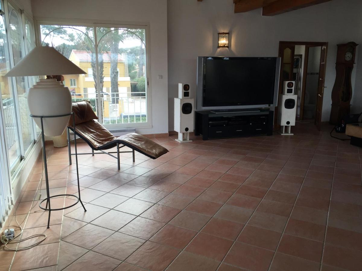 Echappée Bleue Immobilier - Villa Les Pesquier view 5