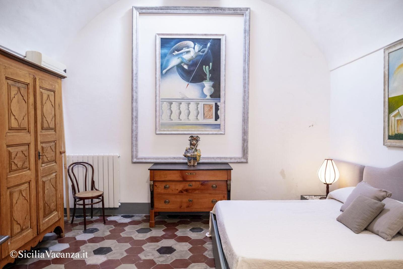 Modica Luxury Palace