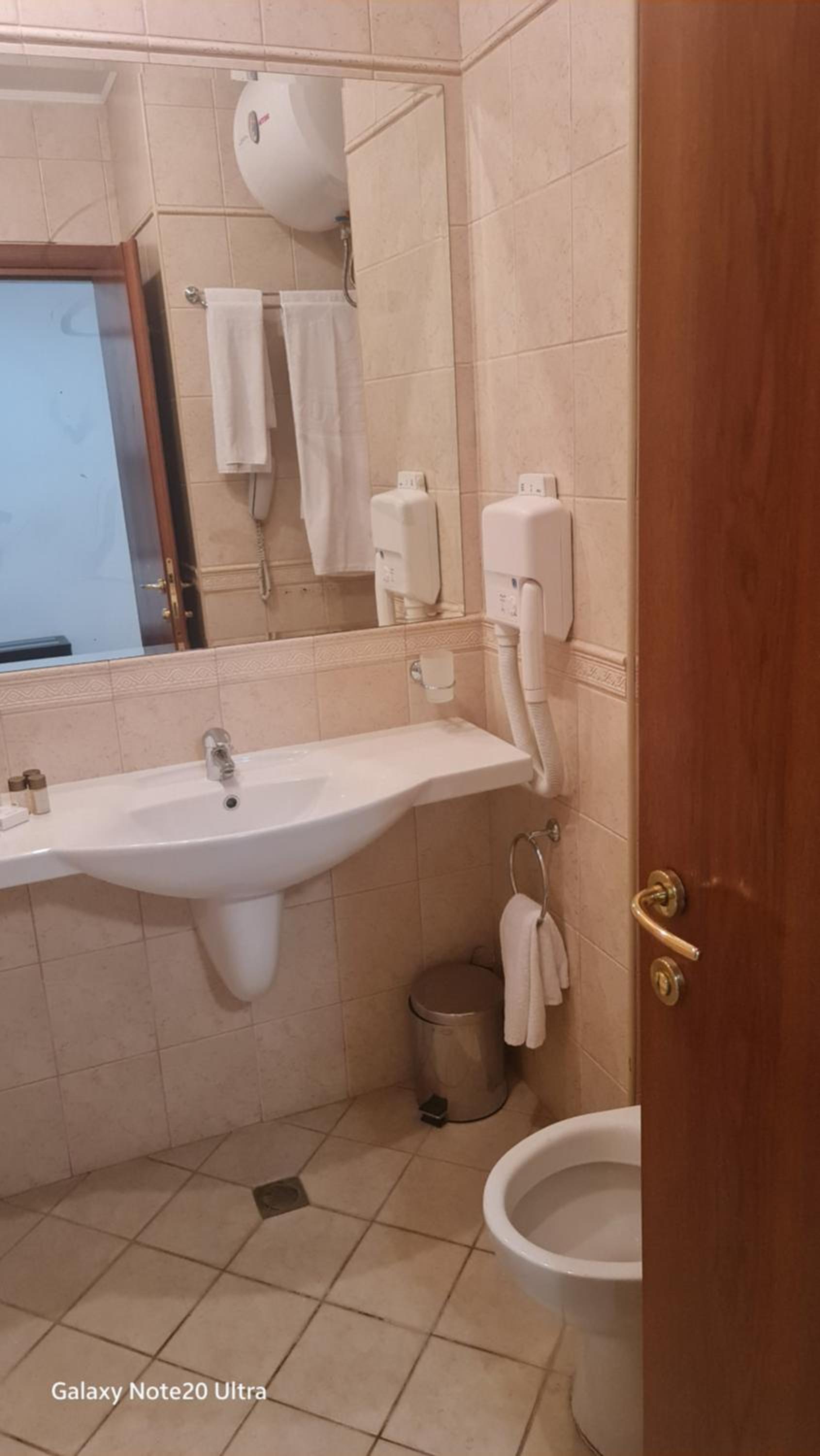 Suite Roma 2 at Spa Club Bor
