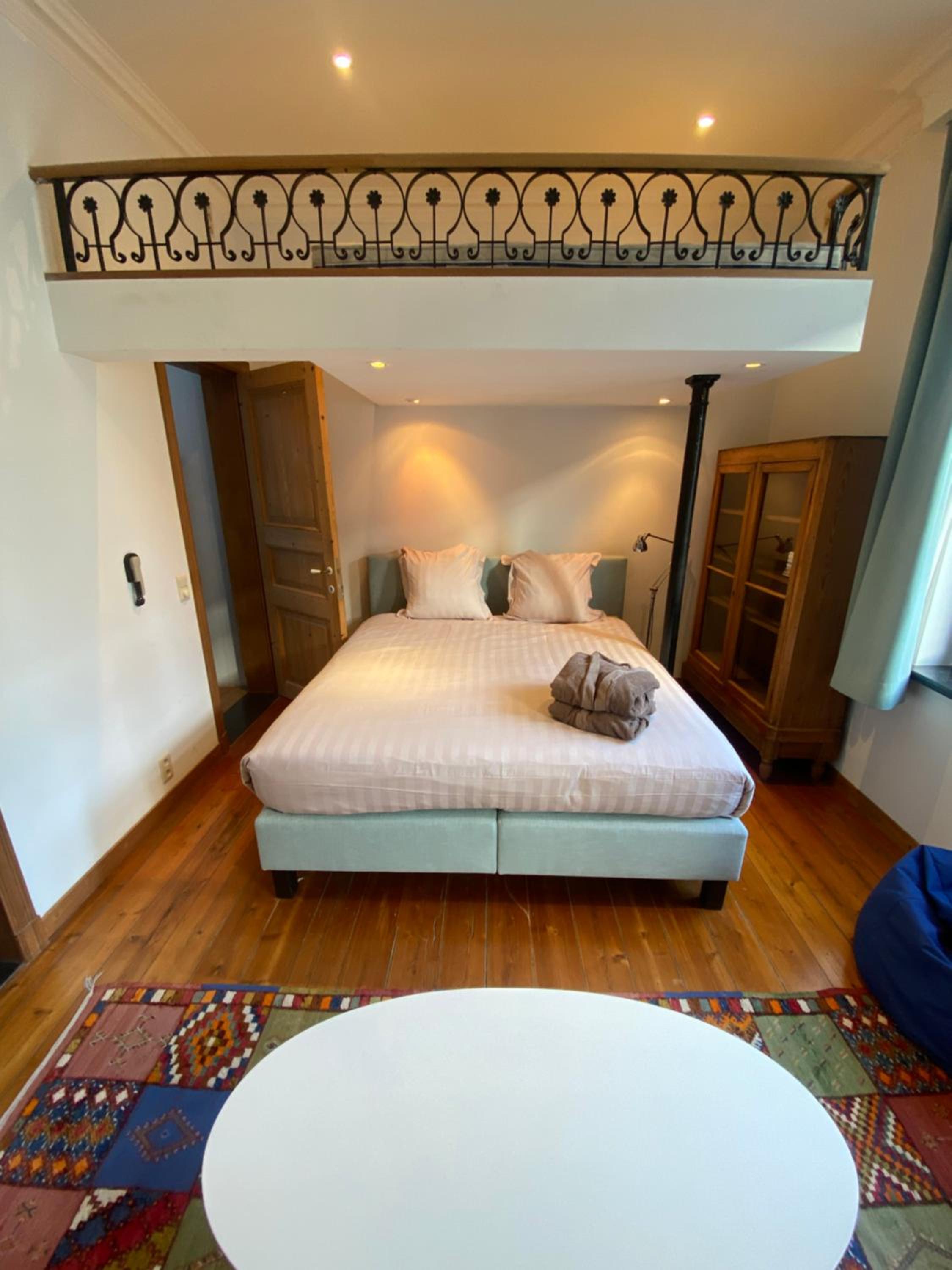 Artist's Loft & Garden