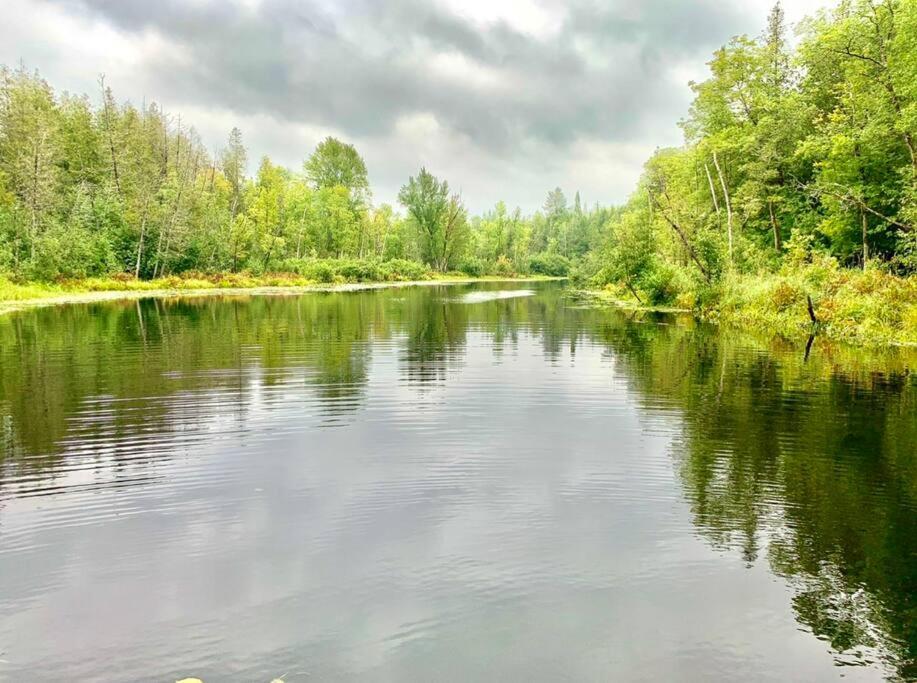 Beautiful River Front Home on 43 Acres