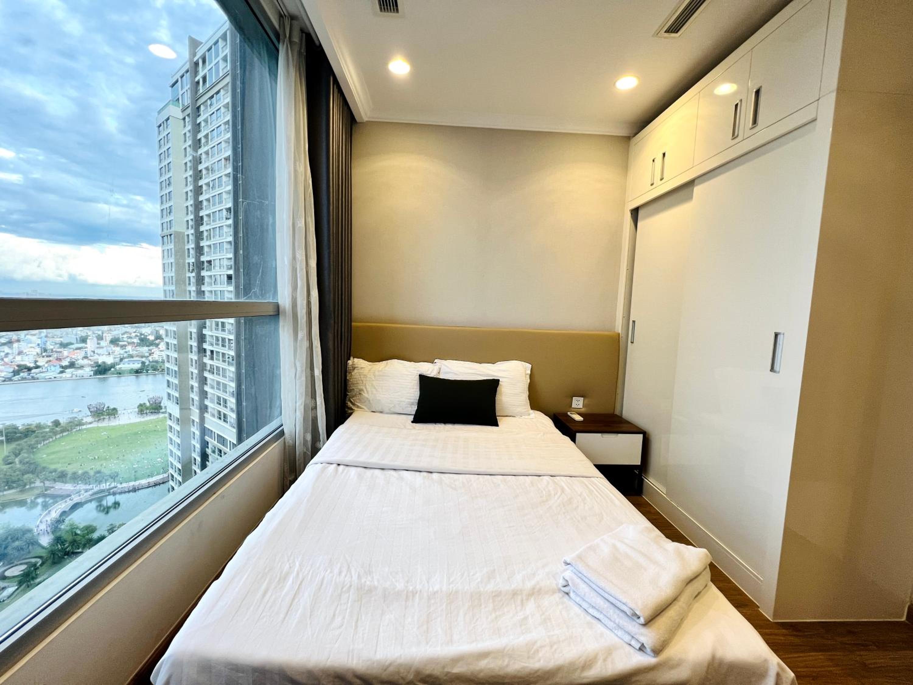 Landmark Vinhomes Service Apartment