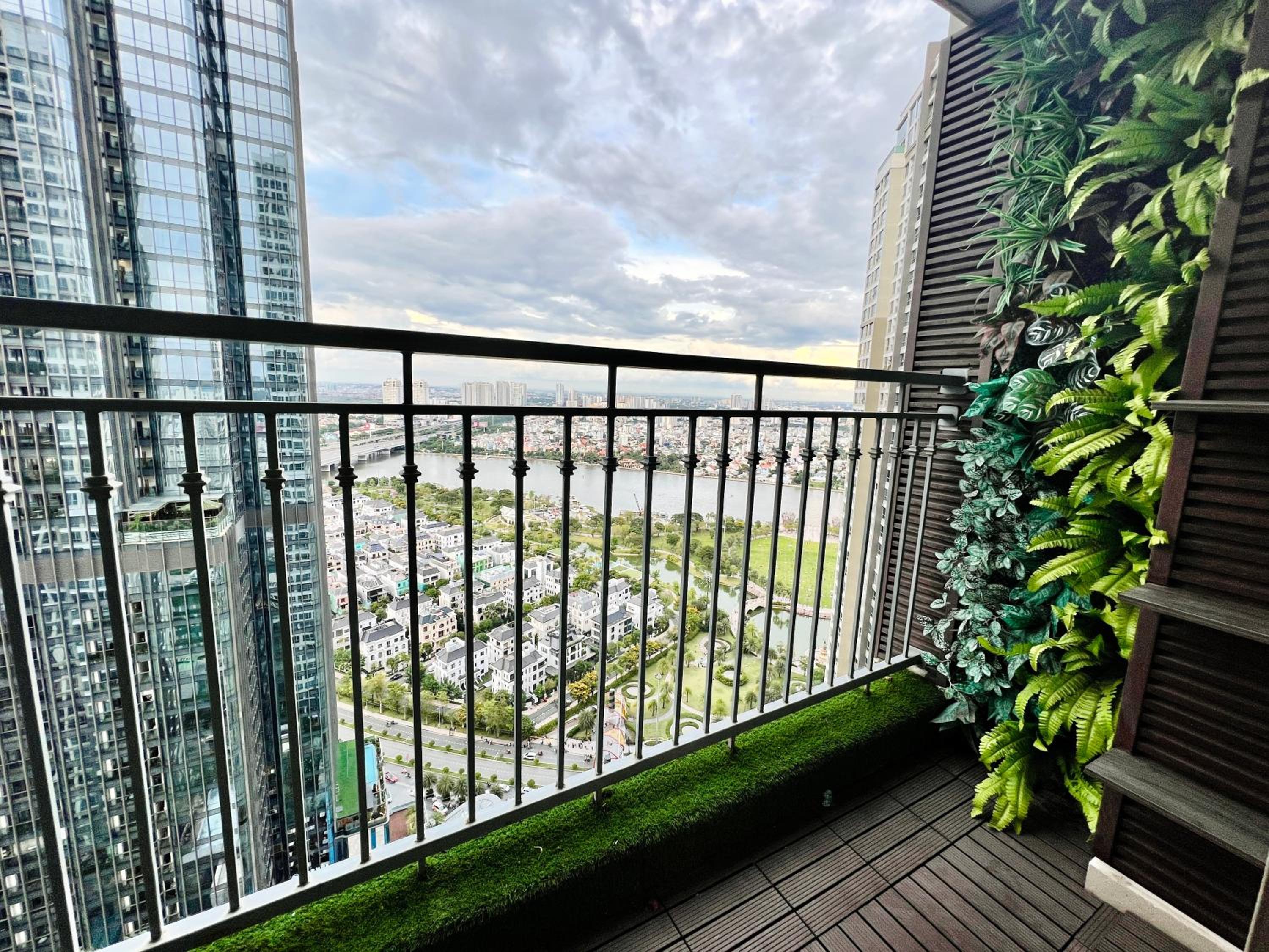 Landmark Vinhomes Service Apartment