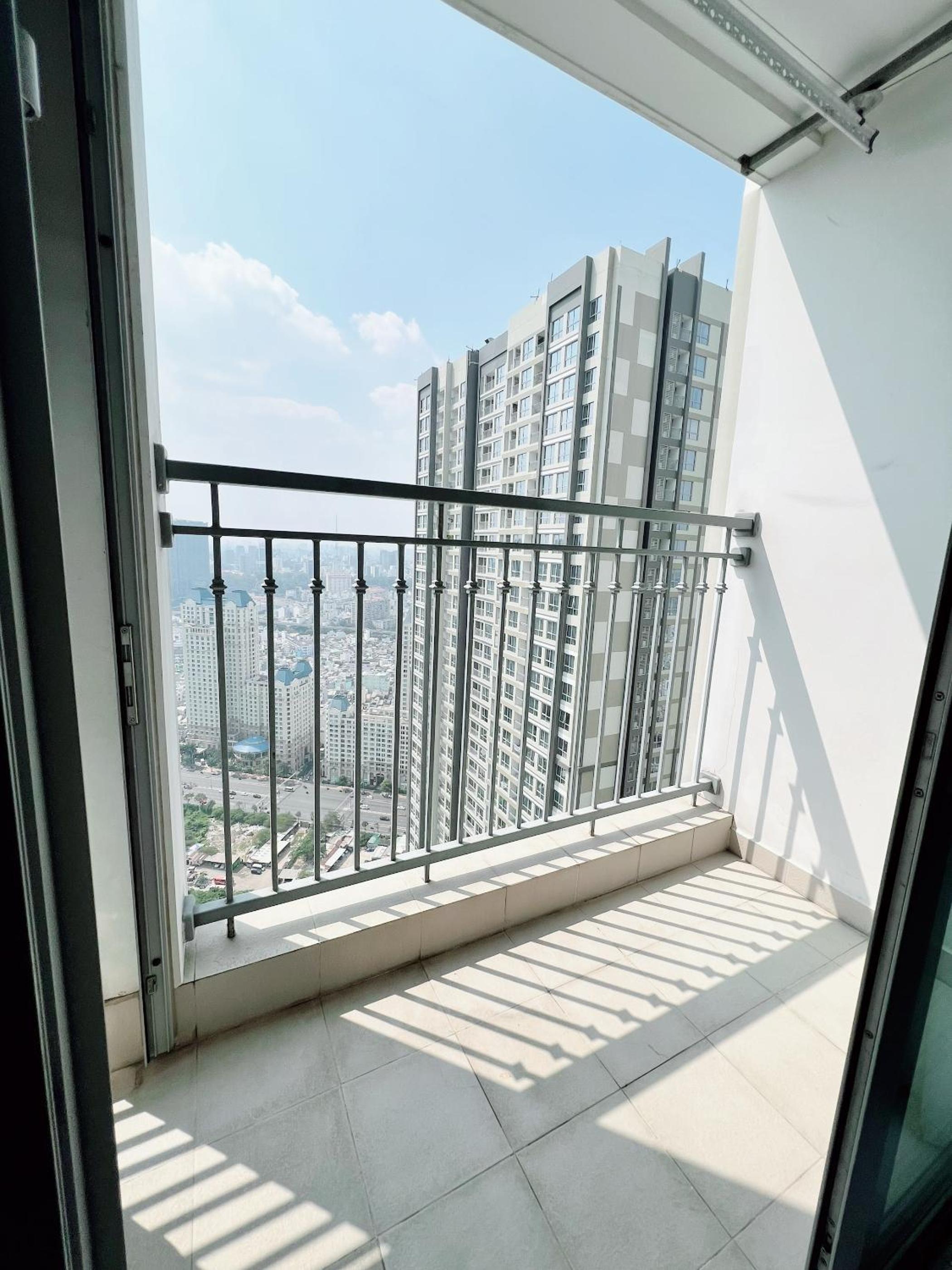 Landmark Vinhomes Service Apartment