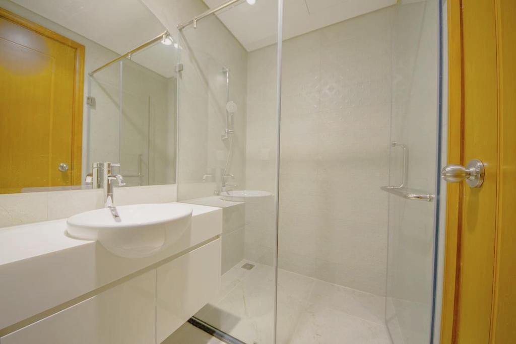 Landmark Vinhomes Service Apartment
