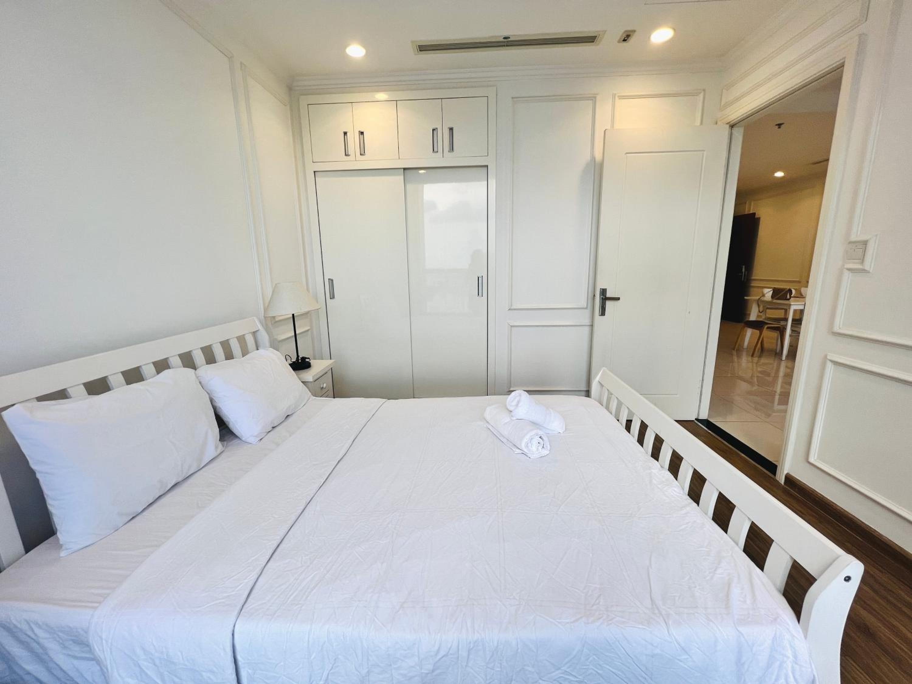 Landmark Vinhomes Service Apartment
